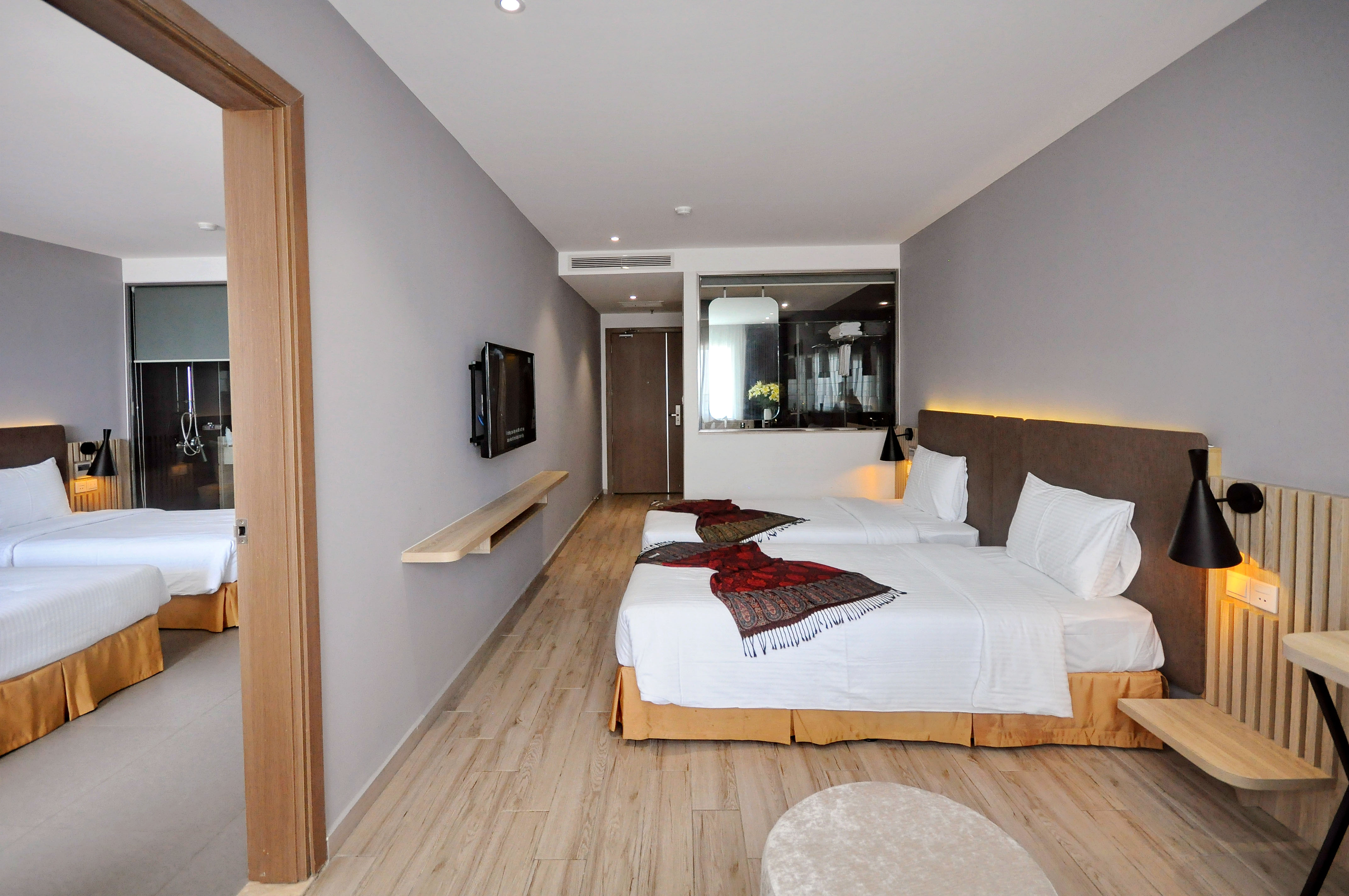 Family Room Connecting Room