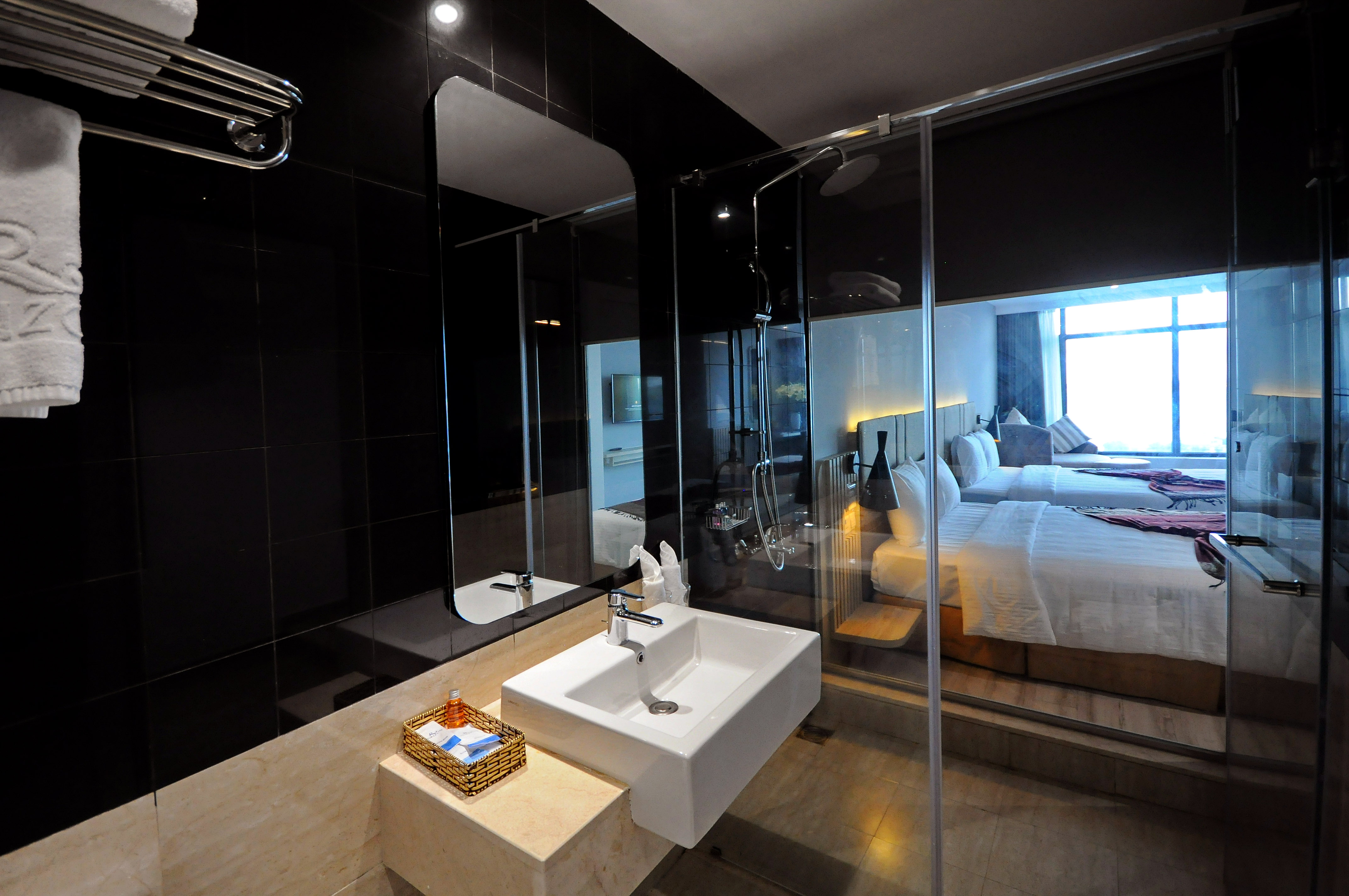 Quadruple Deluxe Two Beds