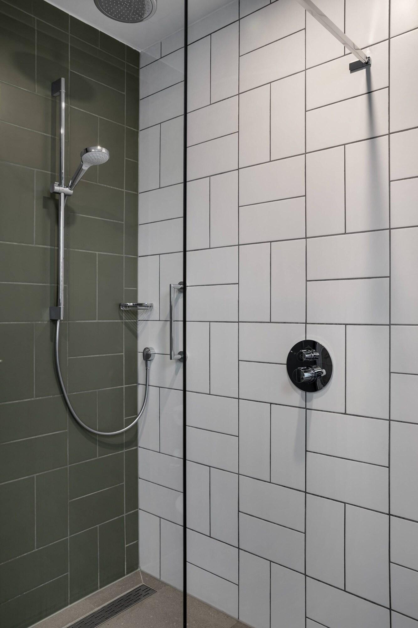 Quadruple Deluxe Two Double Beds