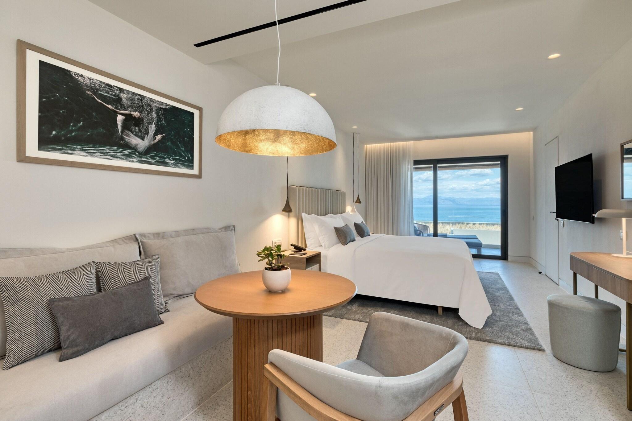 Studio King Bed with Jacuzzi