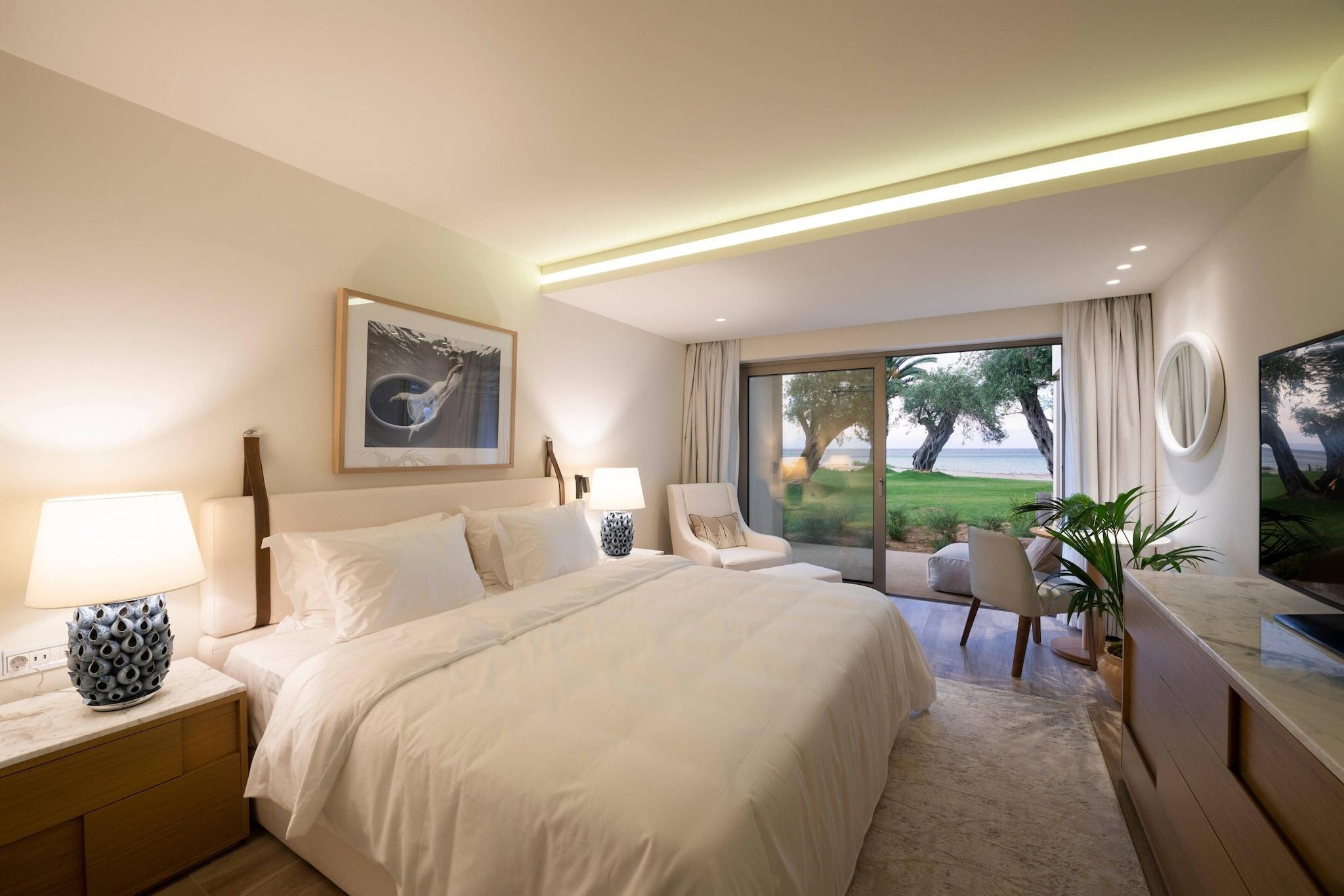 Double Sea View King Bed