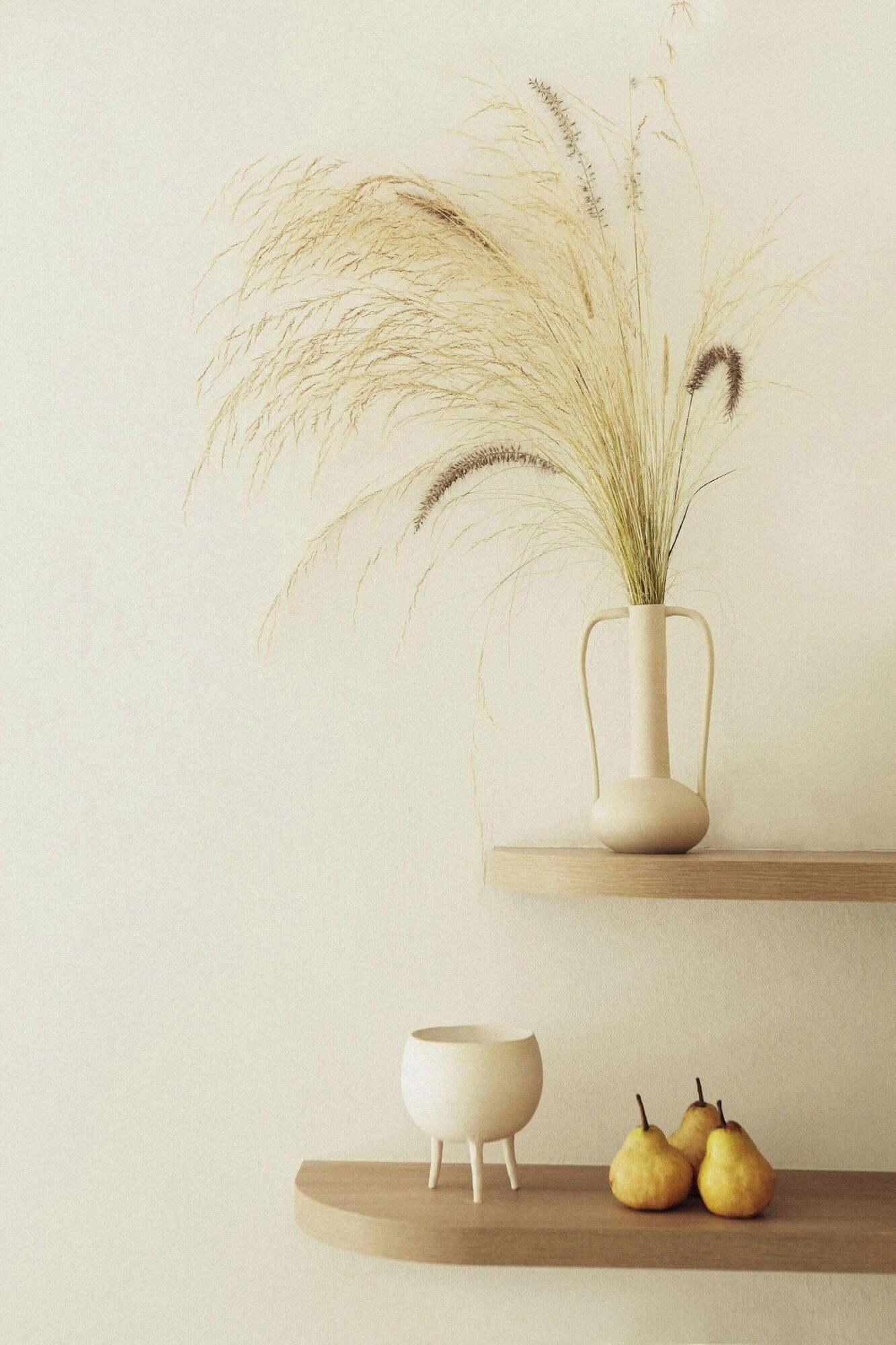 Studio King Size Bed