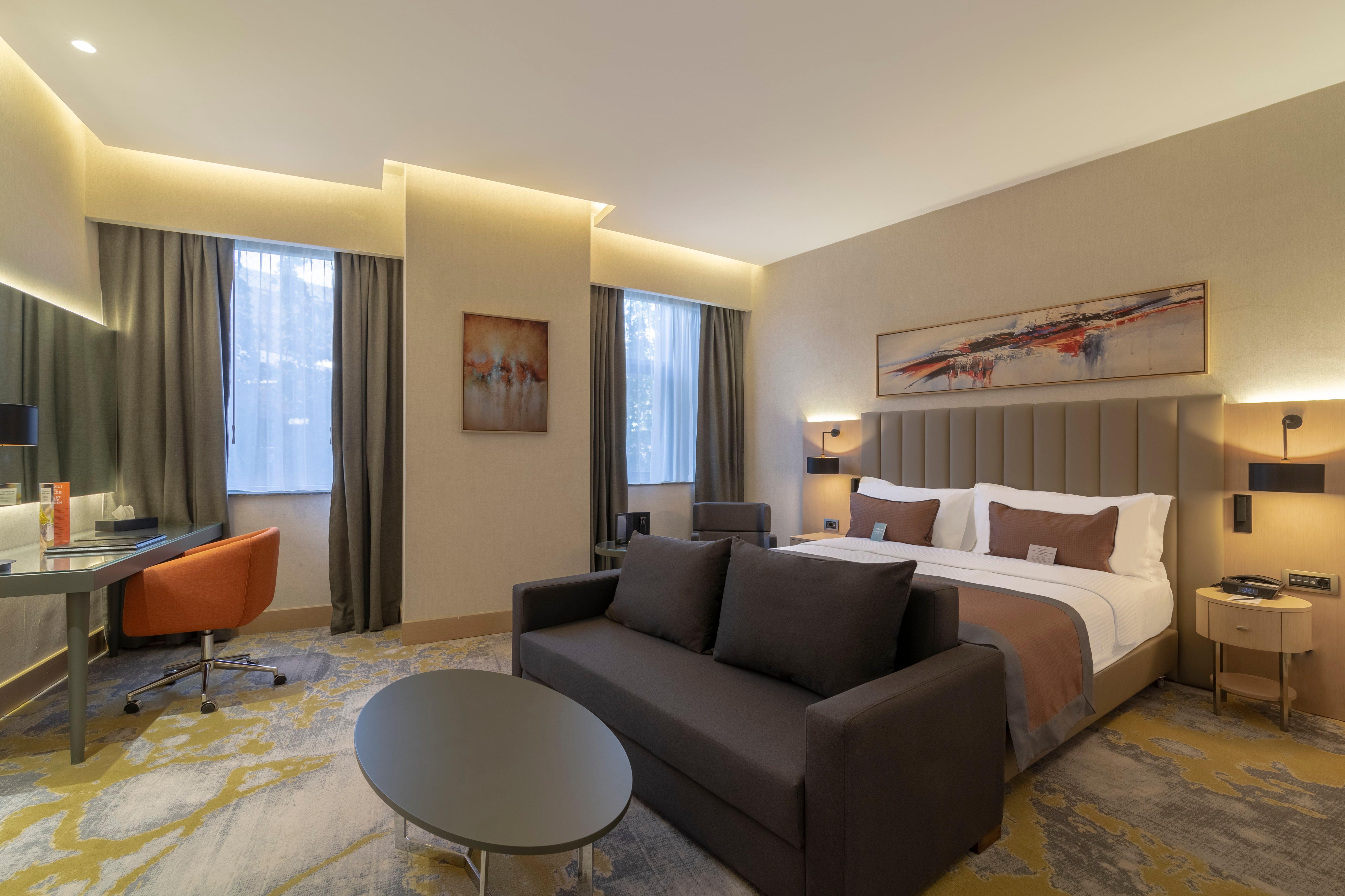 Junior Suite King Bed Non Smoking