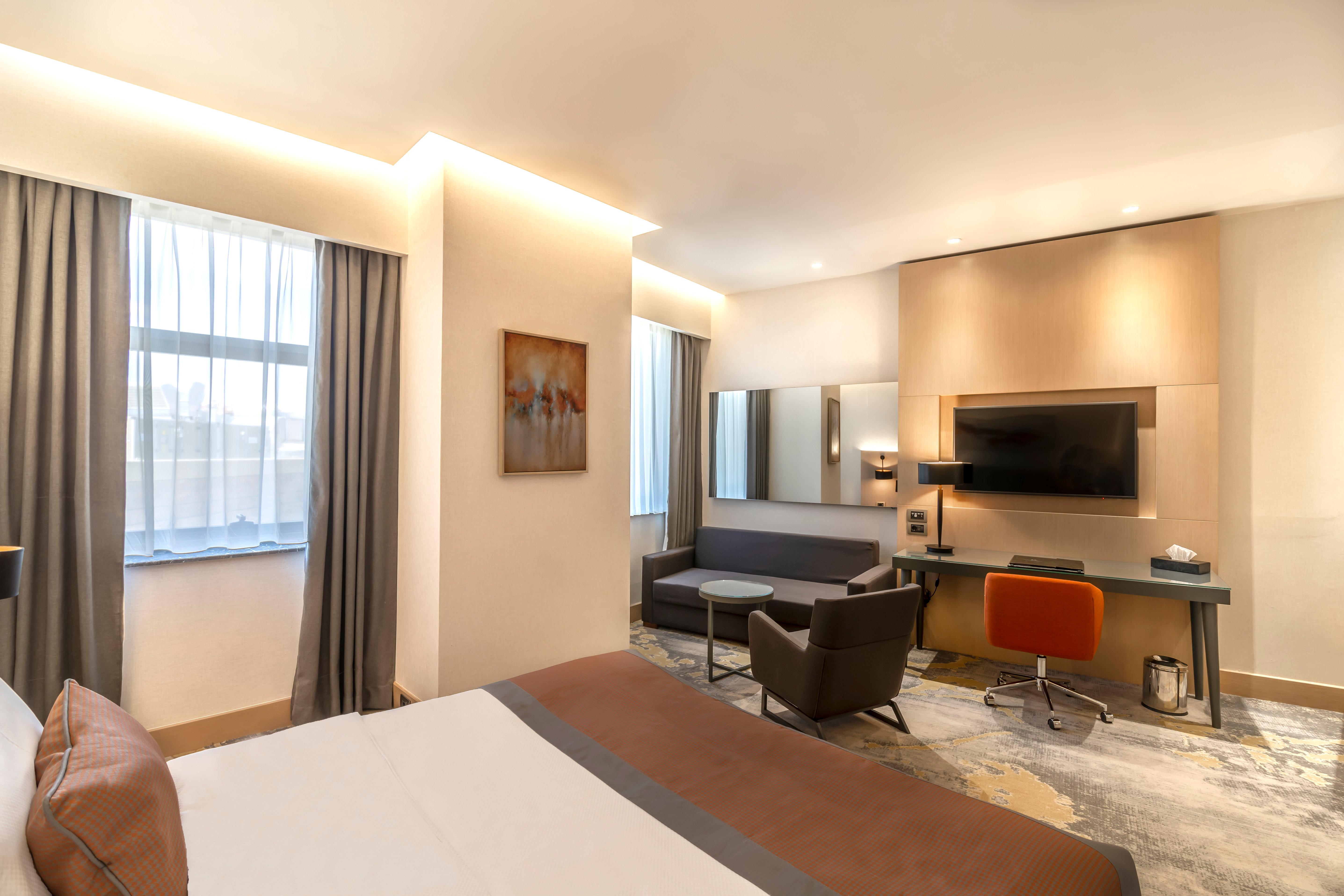 Junior Suite King Bed Non Smoking