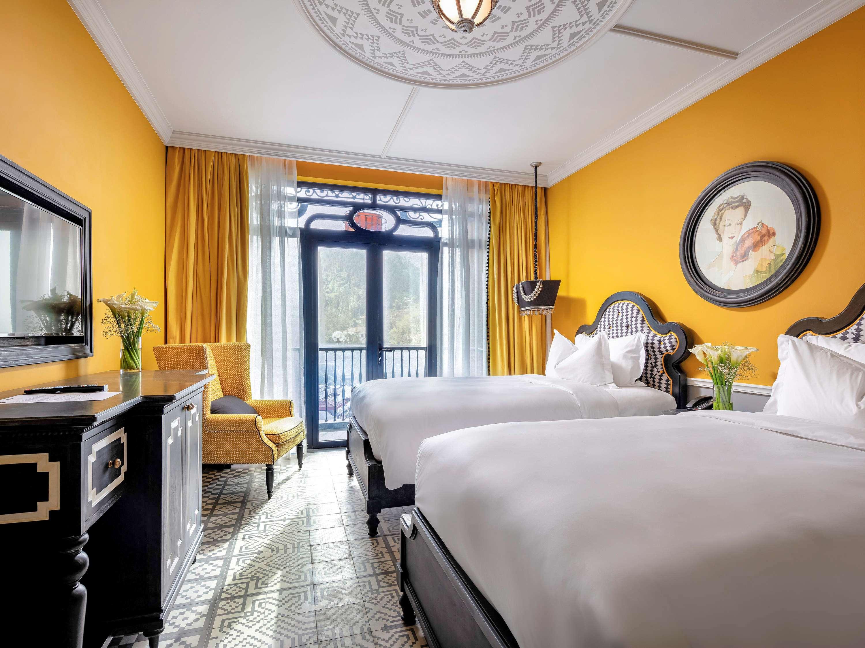 Double Deluxe King Bed