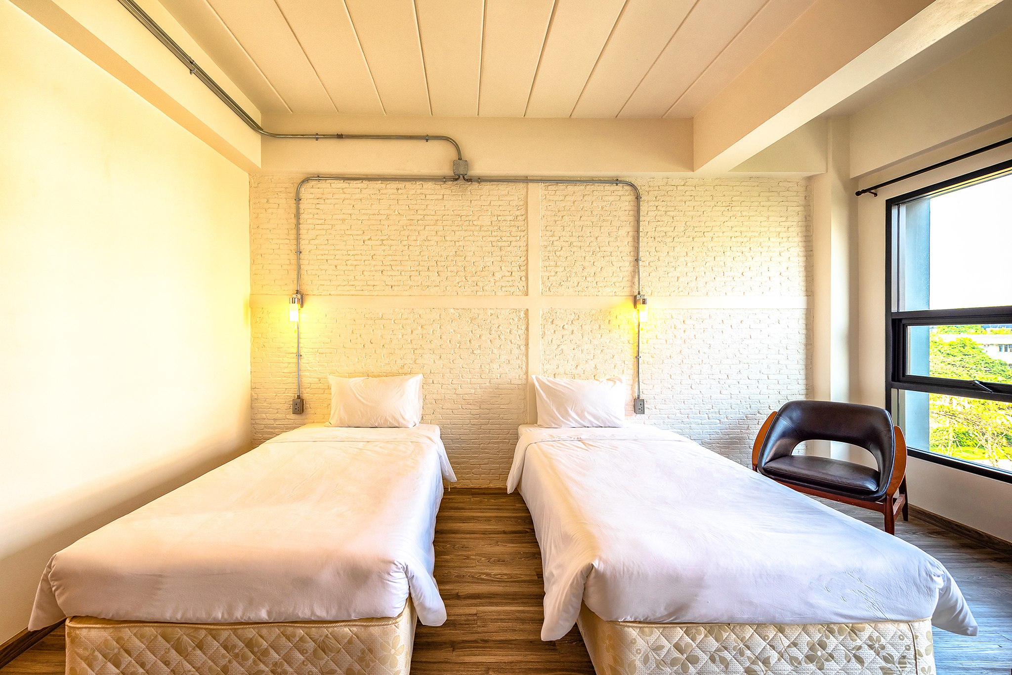 Double or Twin Deluxe