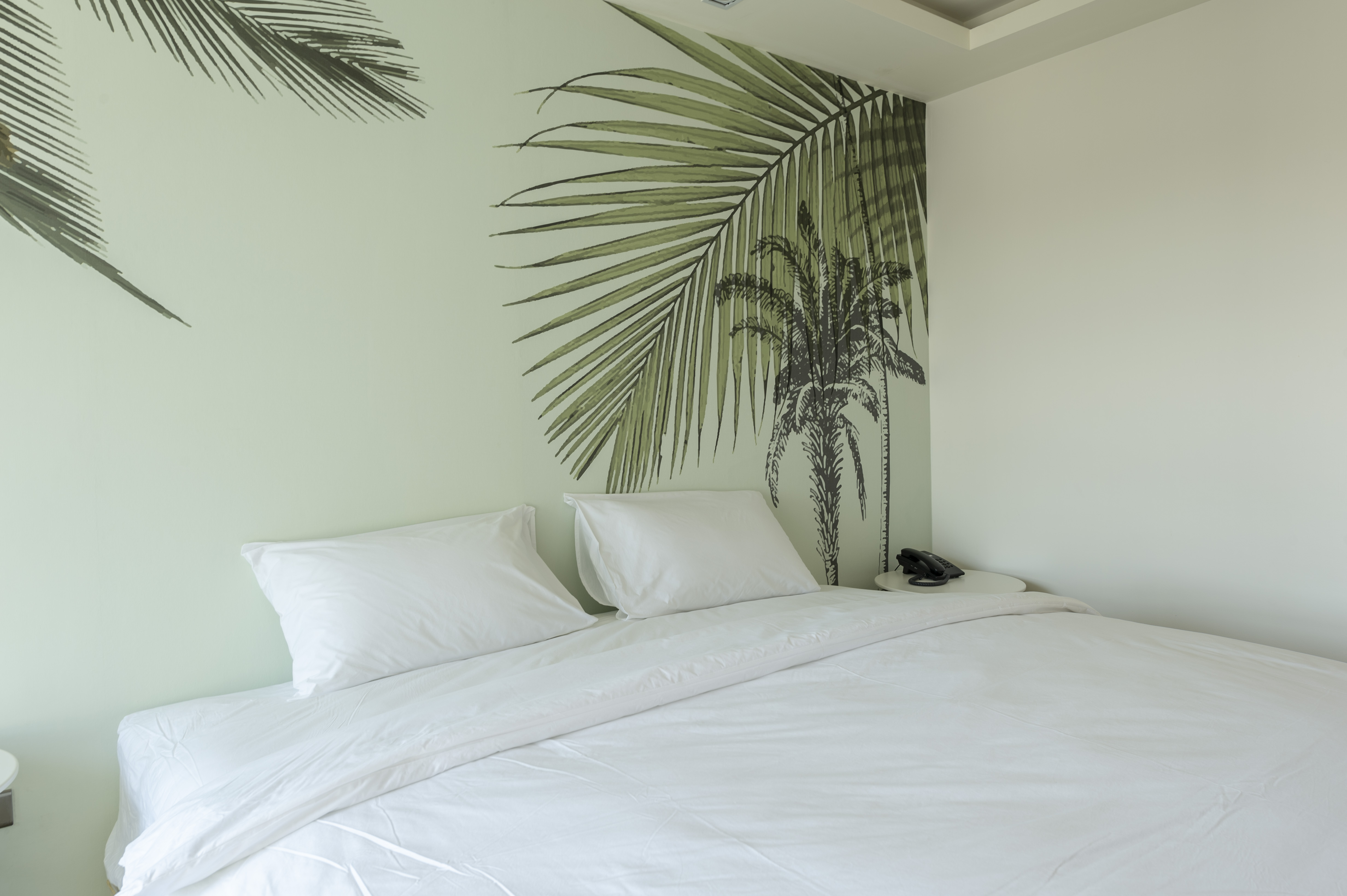 Double or Twin Deluxe