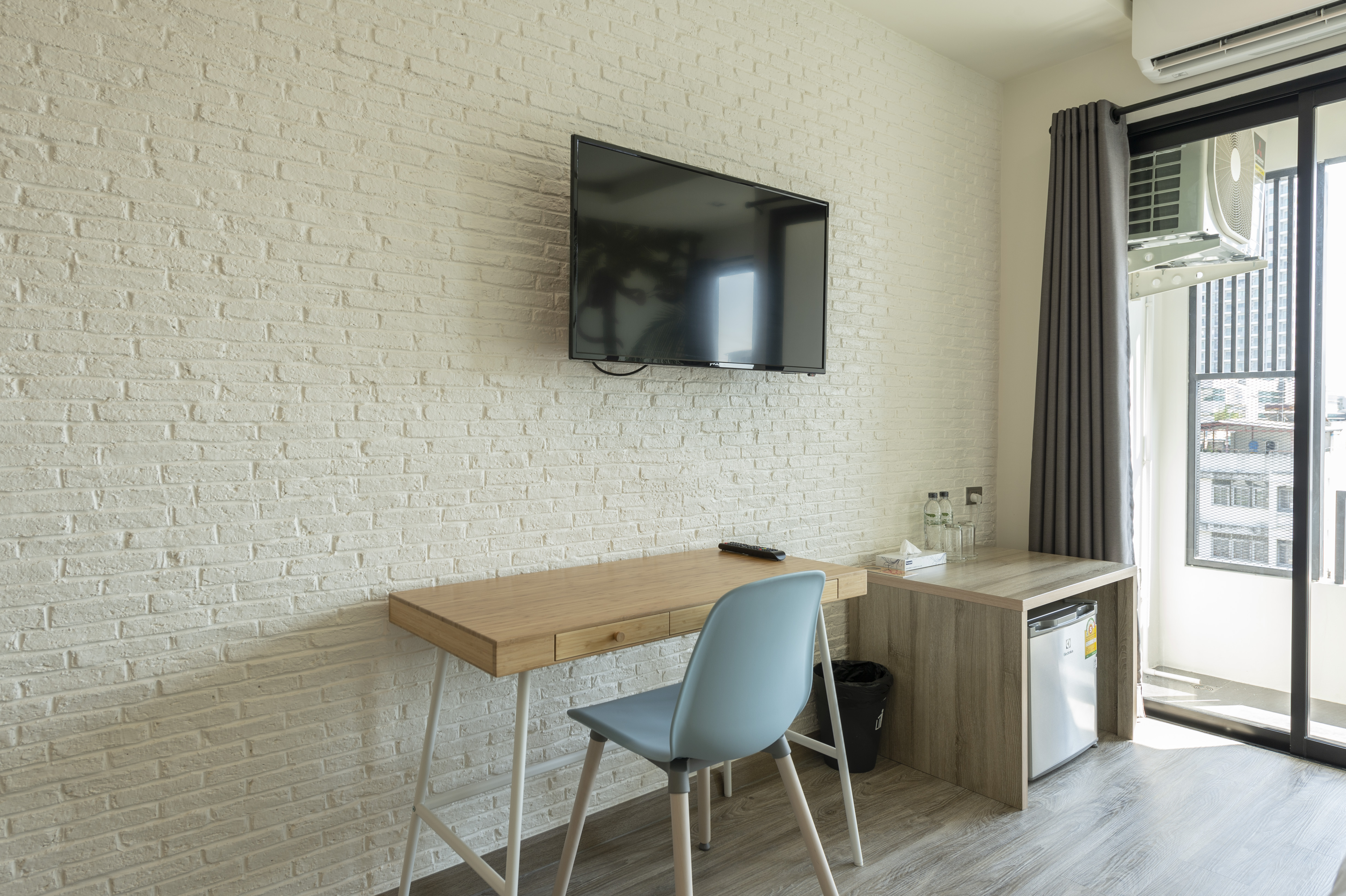 Double or Twin Deluxe