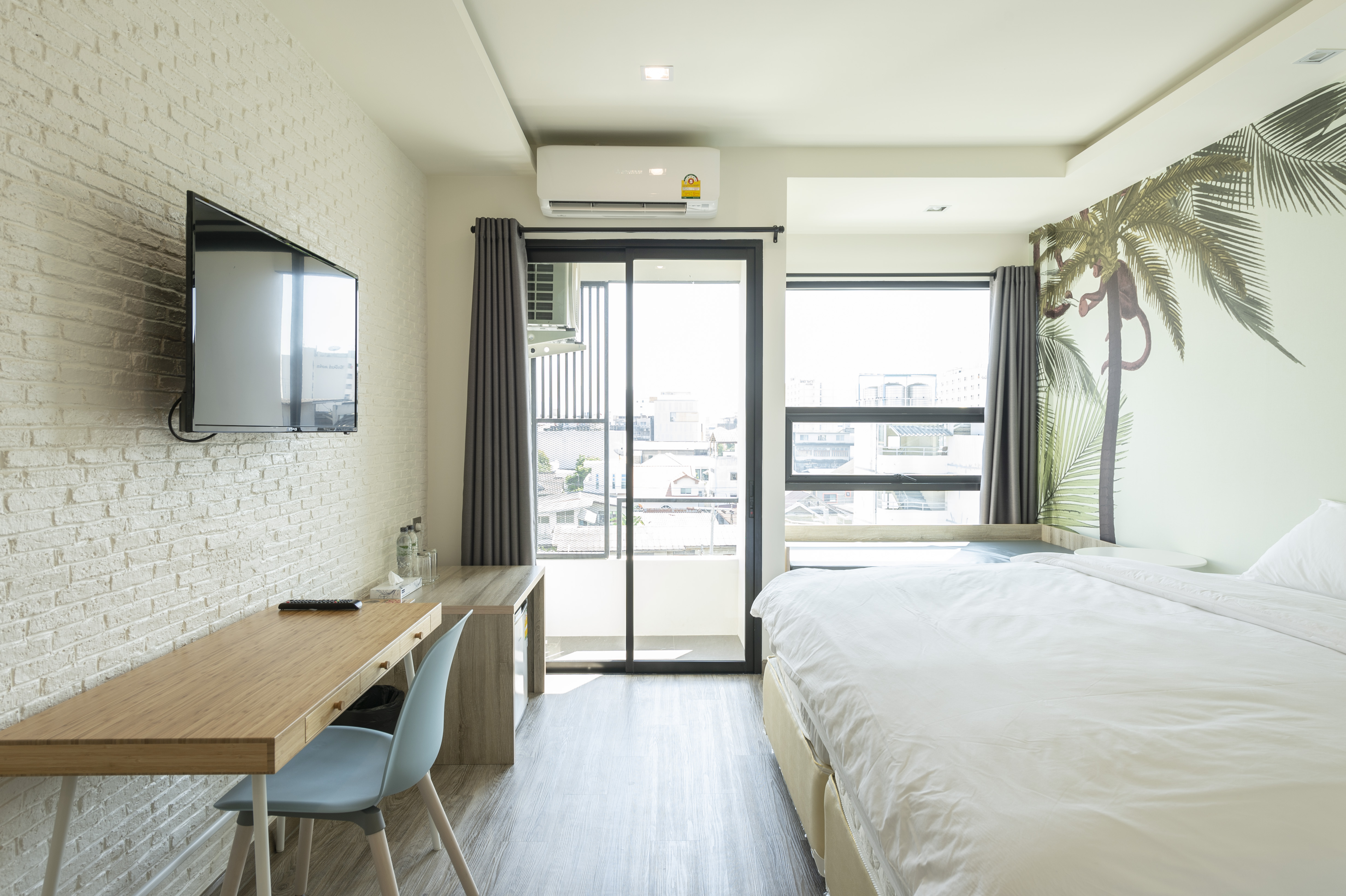 Double or Twin Deluxe