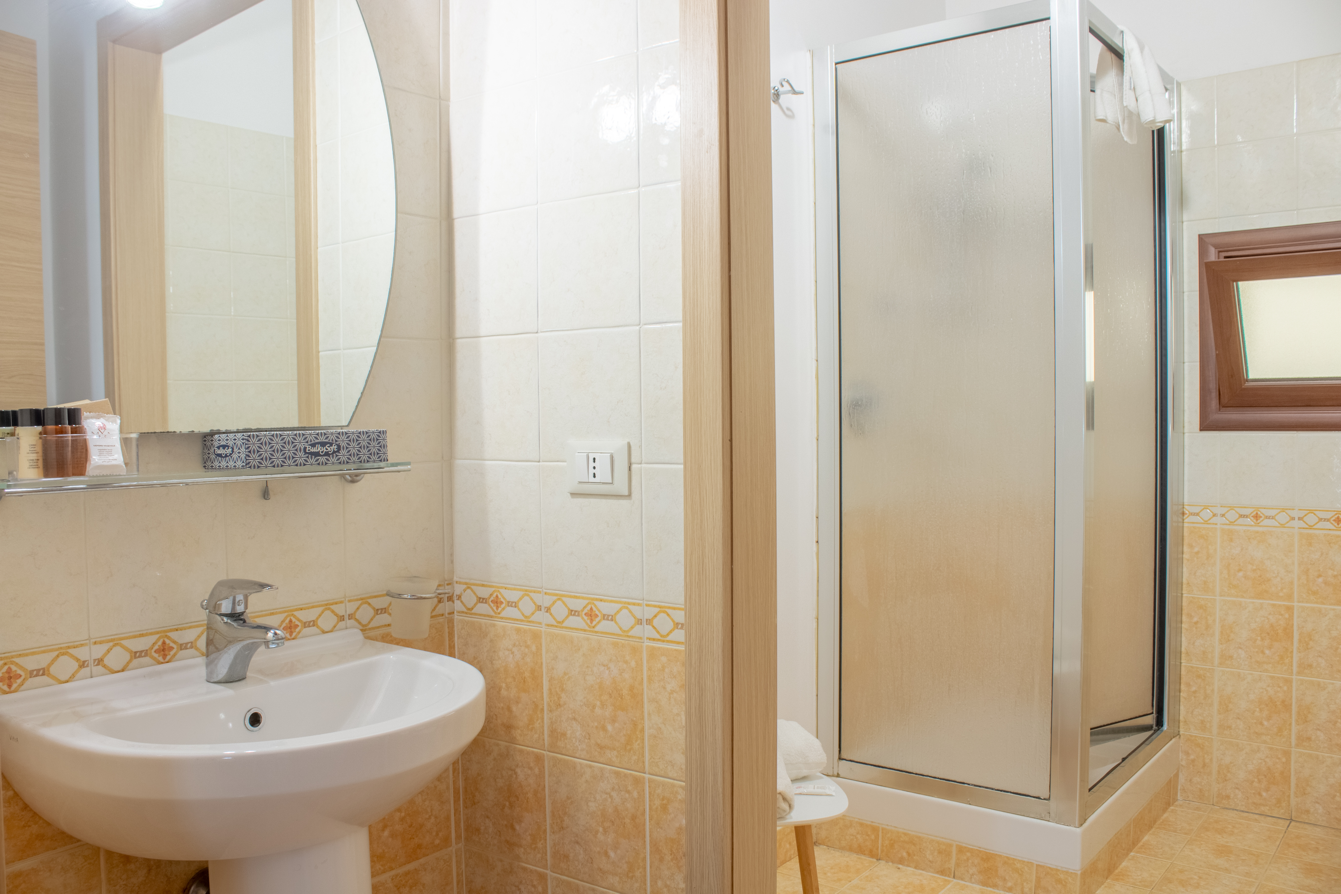 Double or Twin Standard