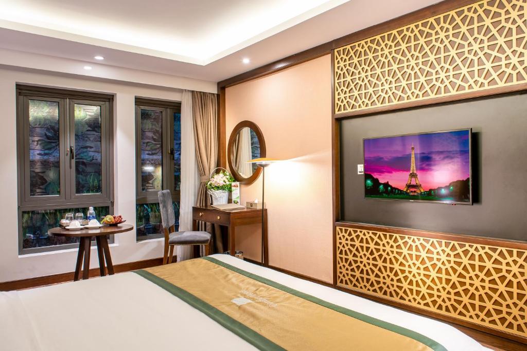 Family Room Superior