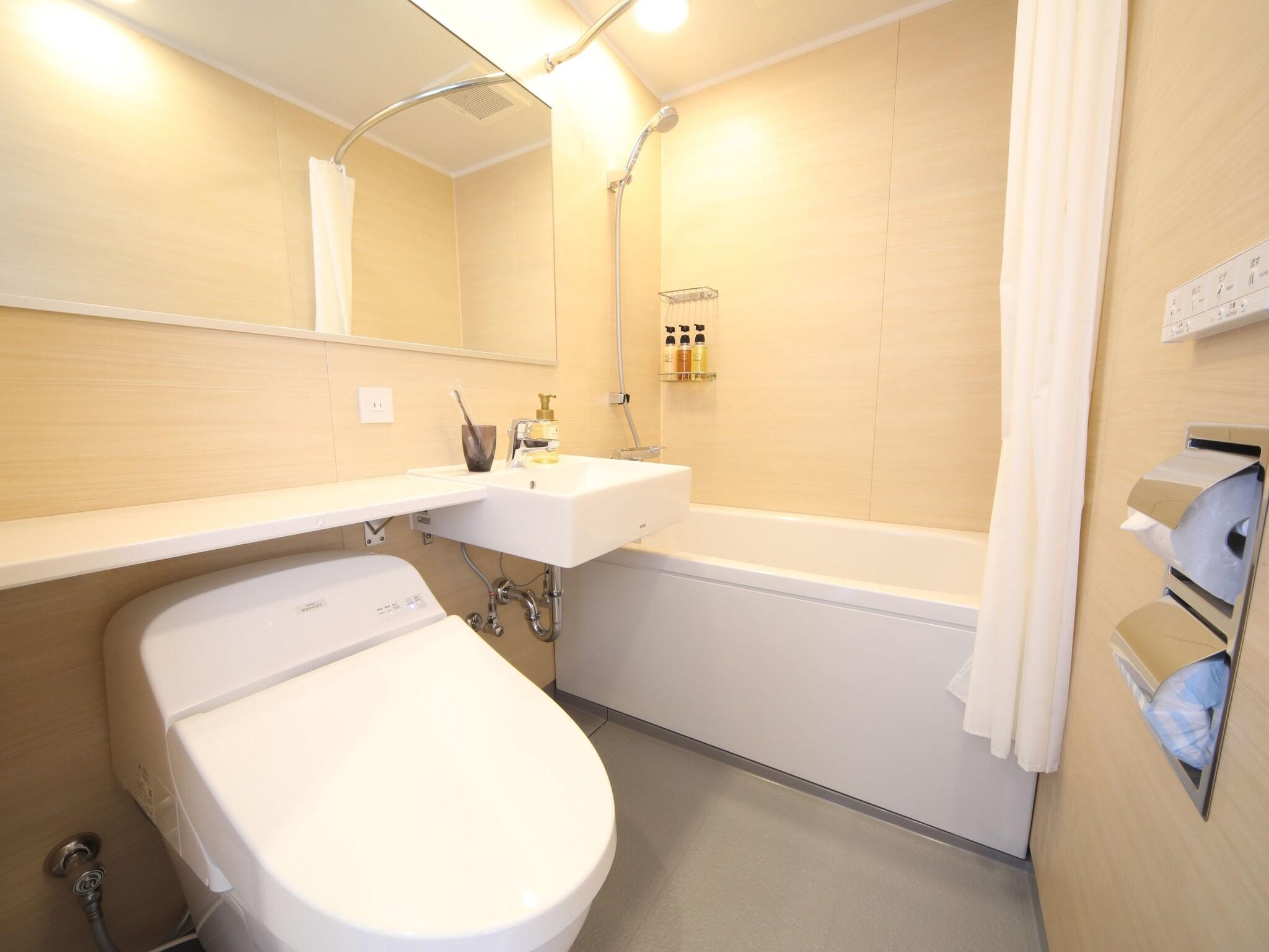 Single Economy Non Smoking