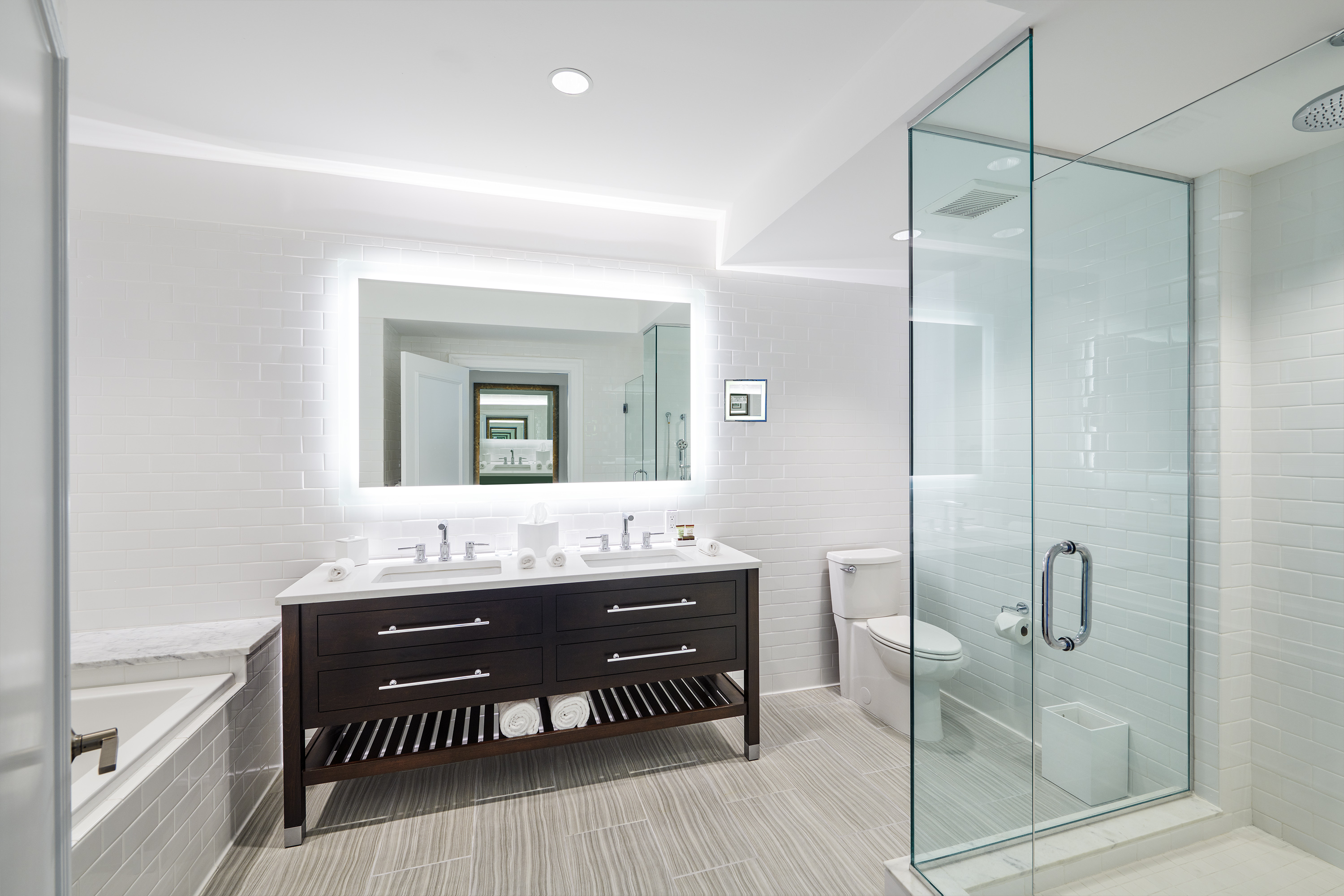 Double Ocean Front King Bed