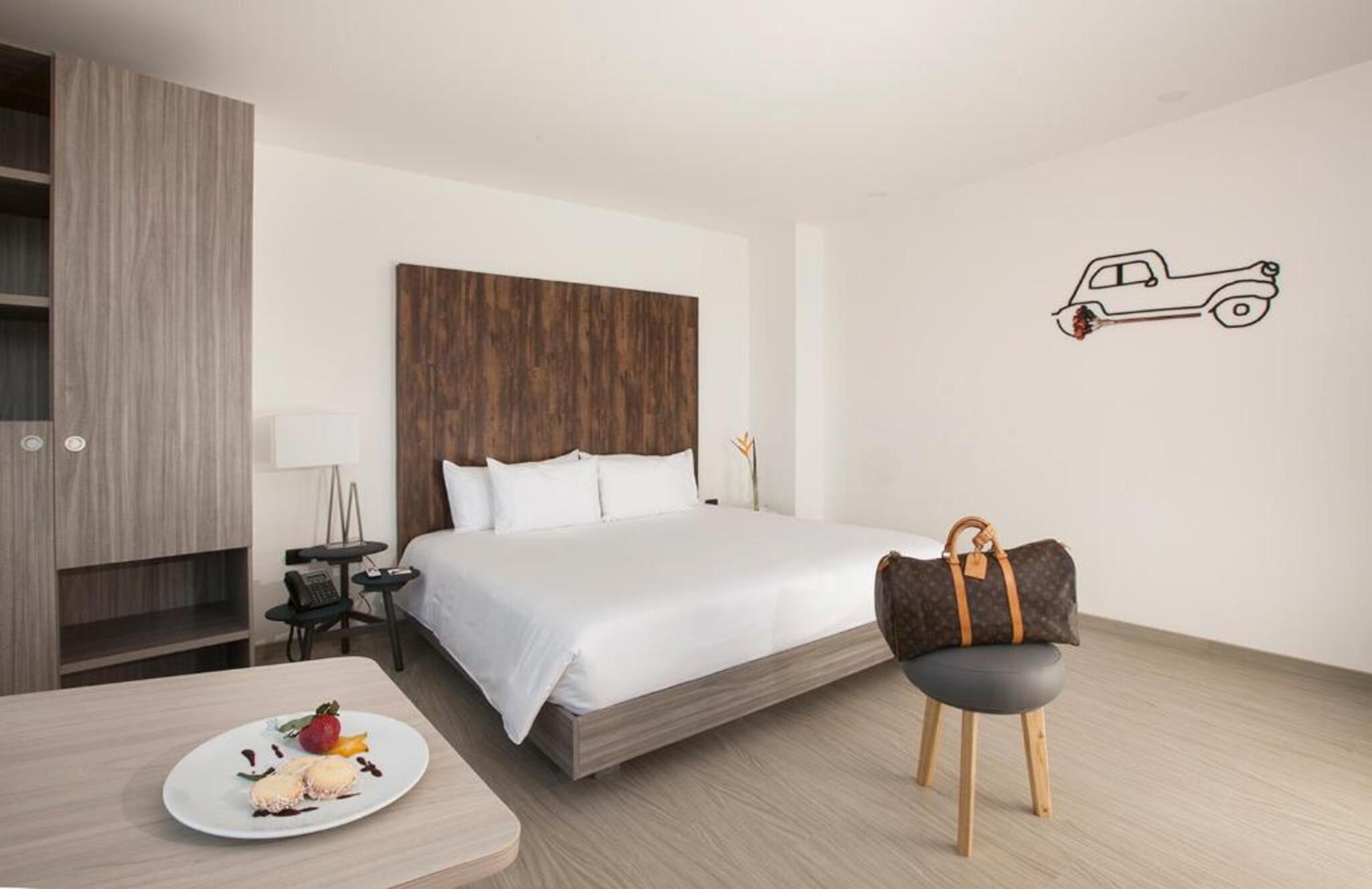 Studio King Size Bed