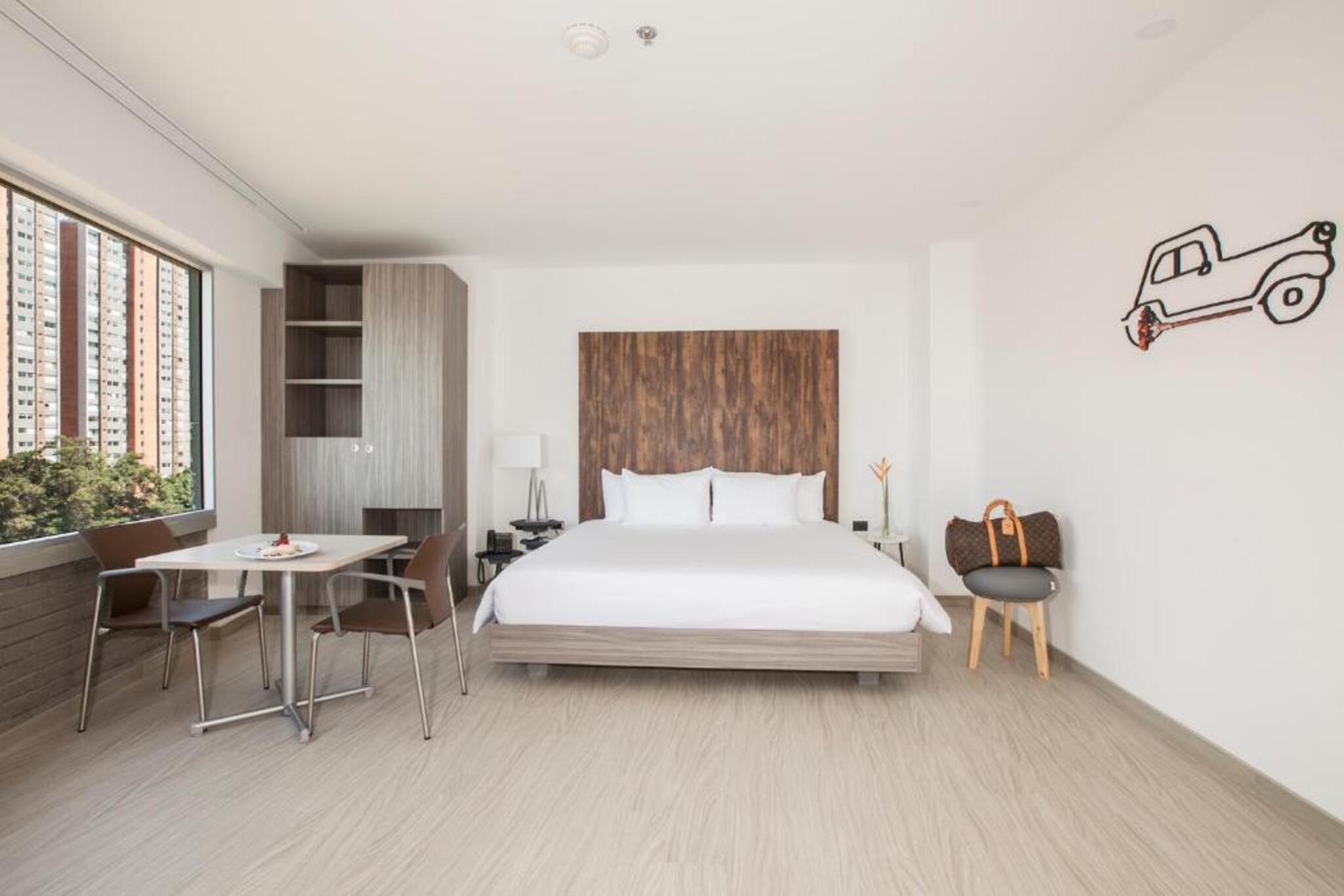 Studio King Size Bed