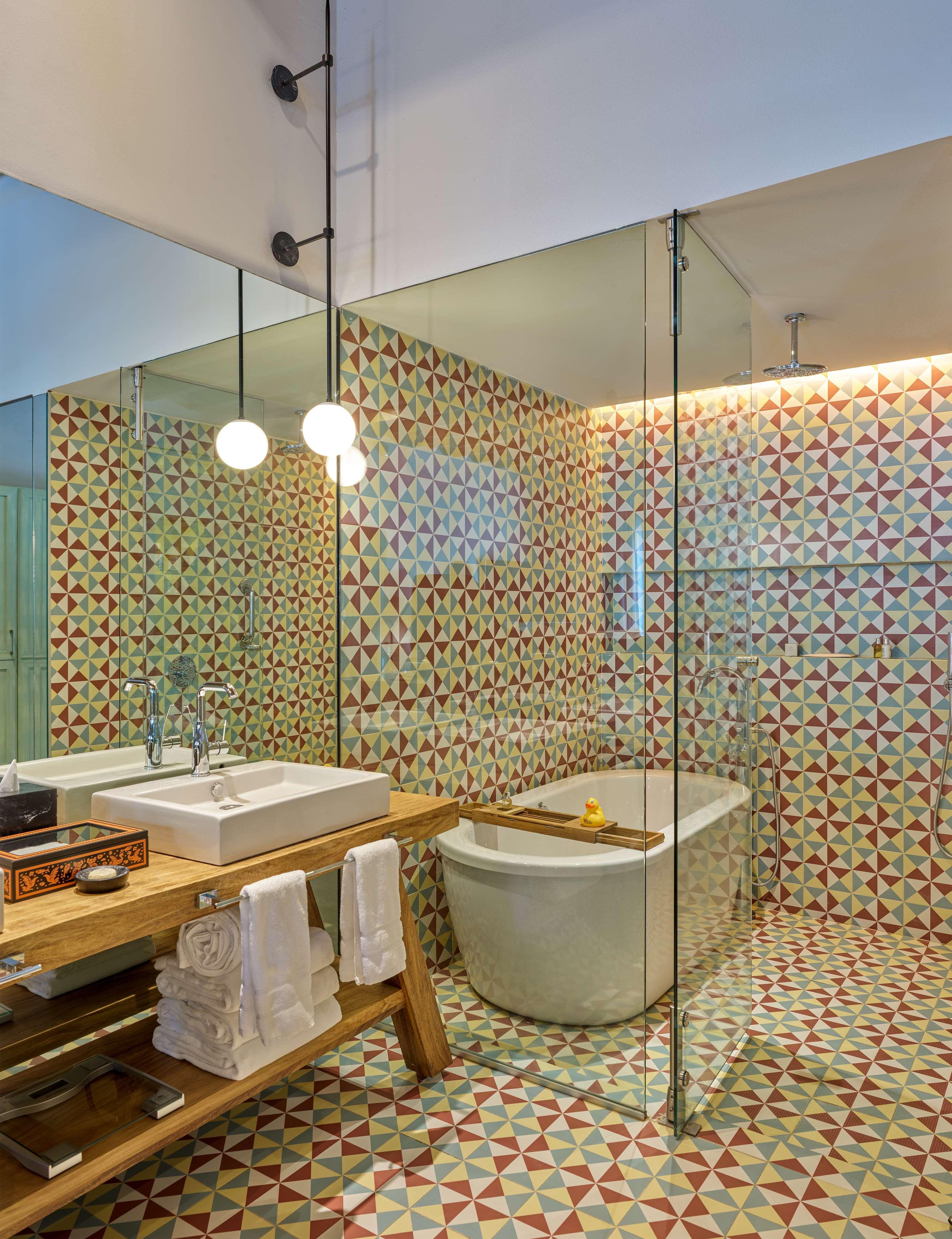 Room Deluxe King Bed