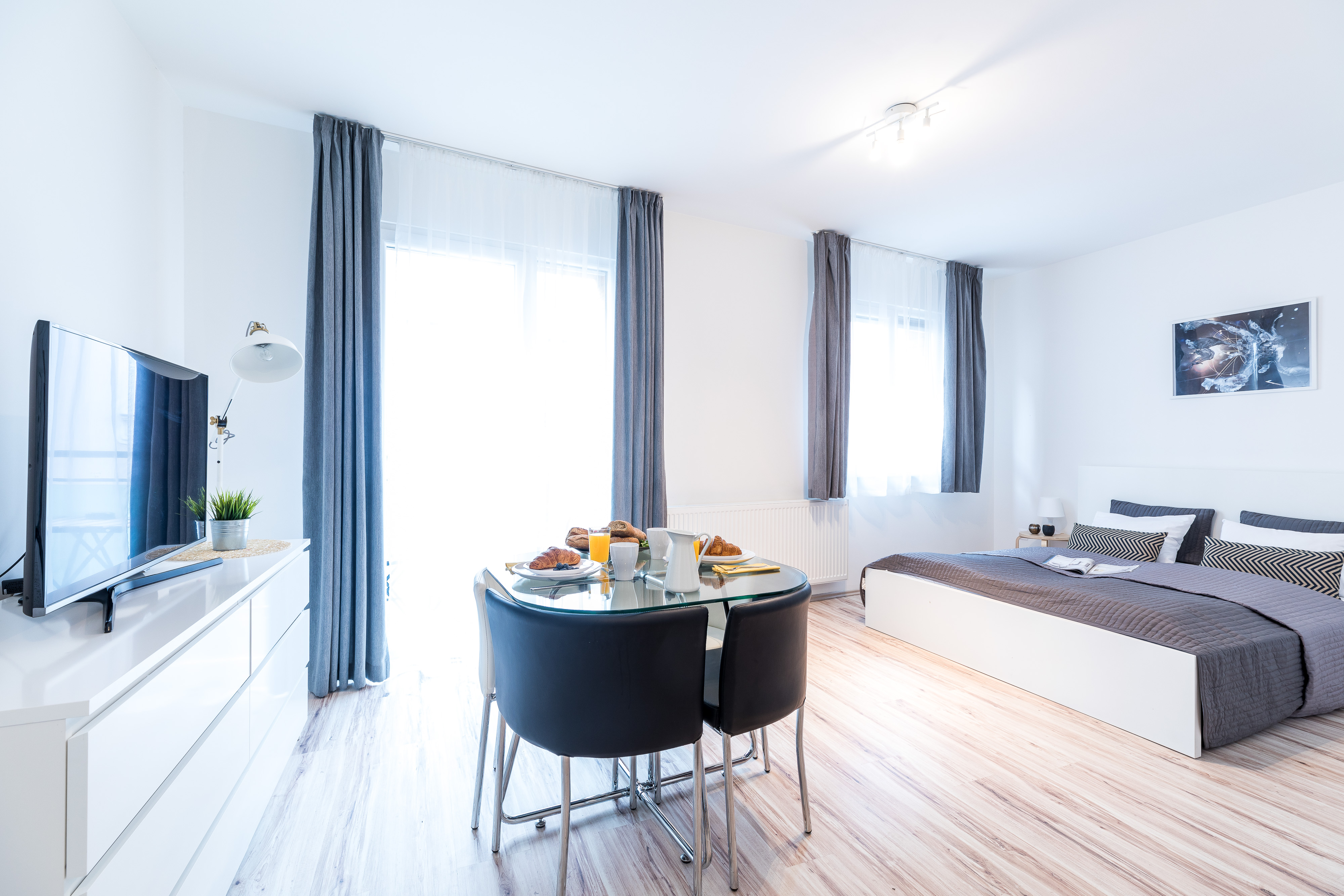 Studio Superior with Balcony