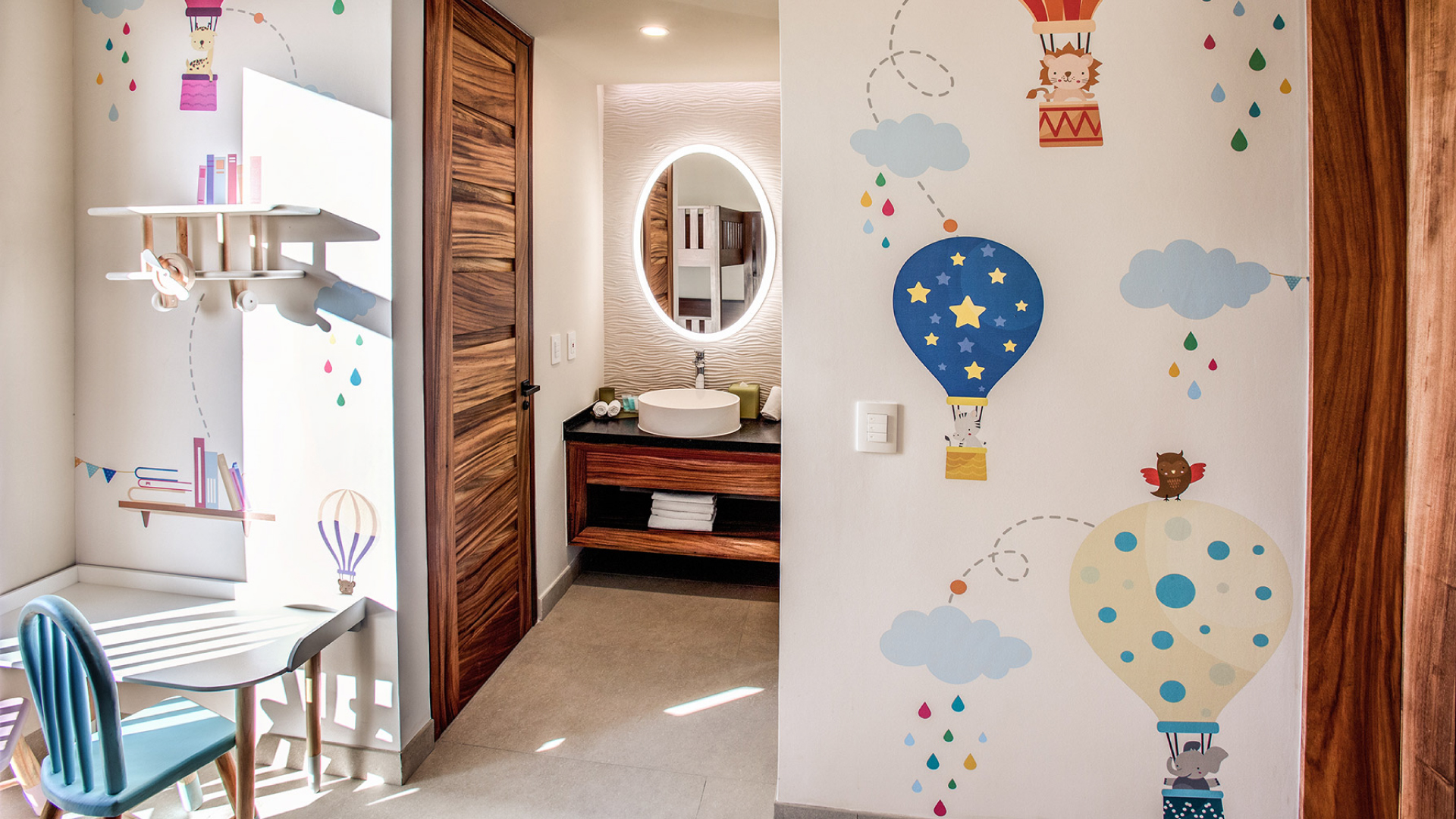 Family Room Sea View