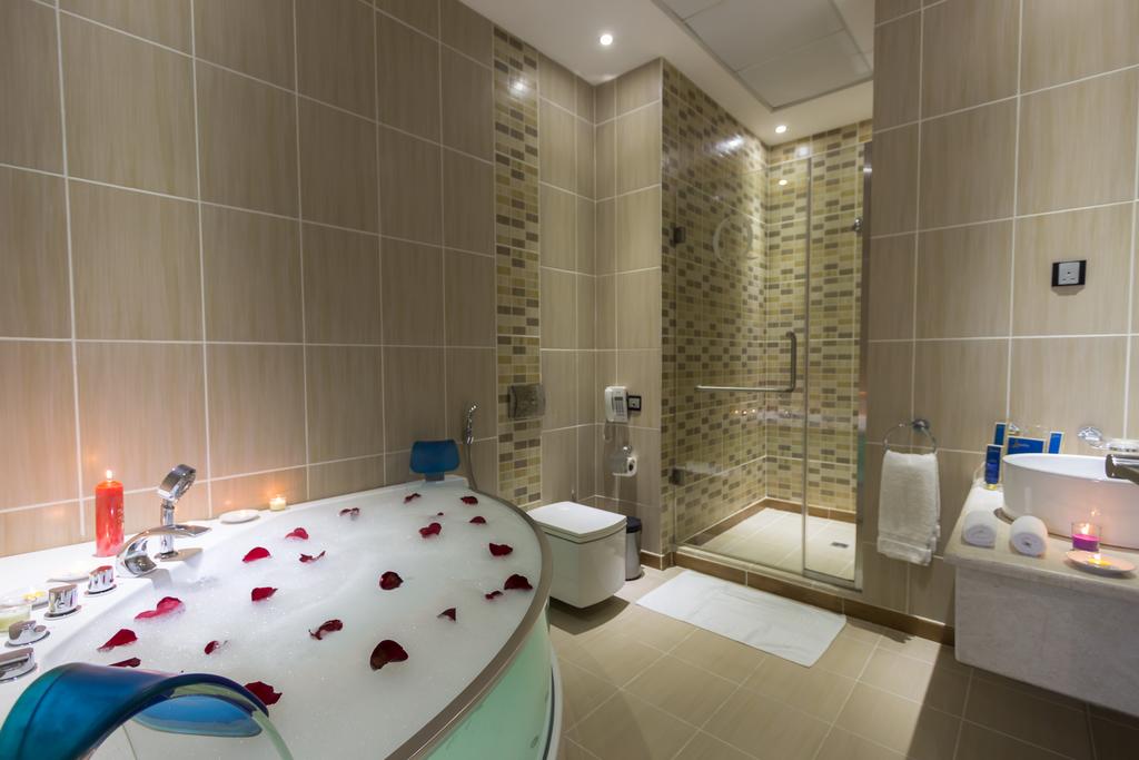 Suite Three Bedrooms