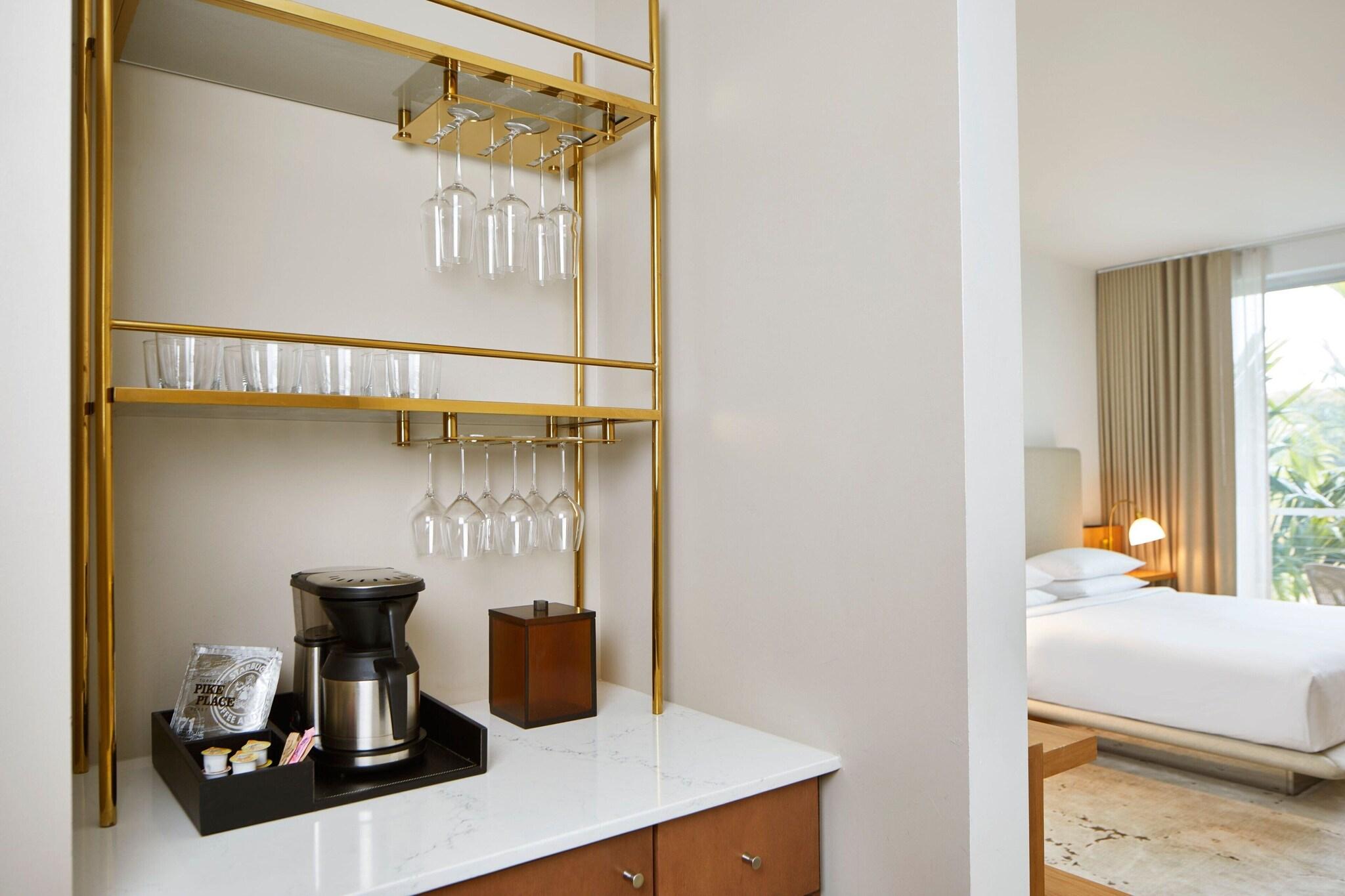 Double Deluxe Two Queen Beds