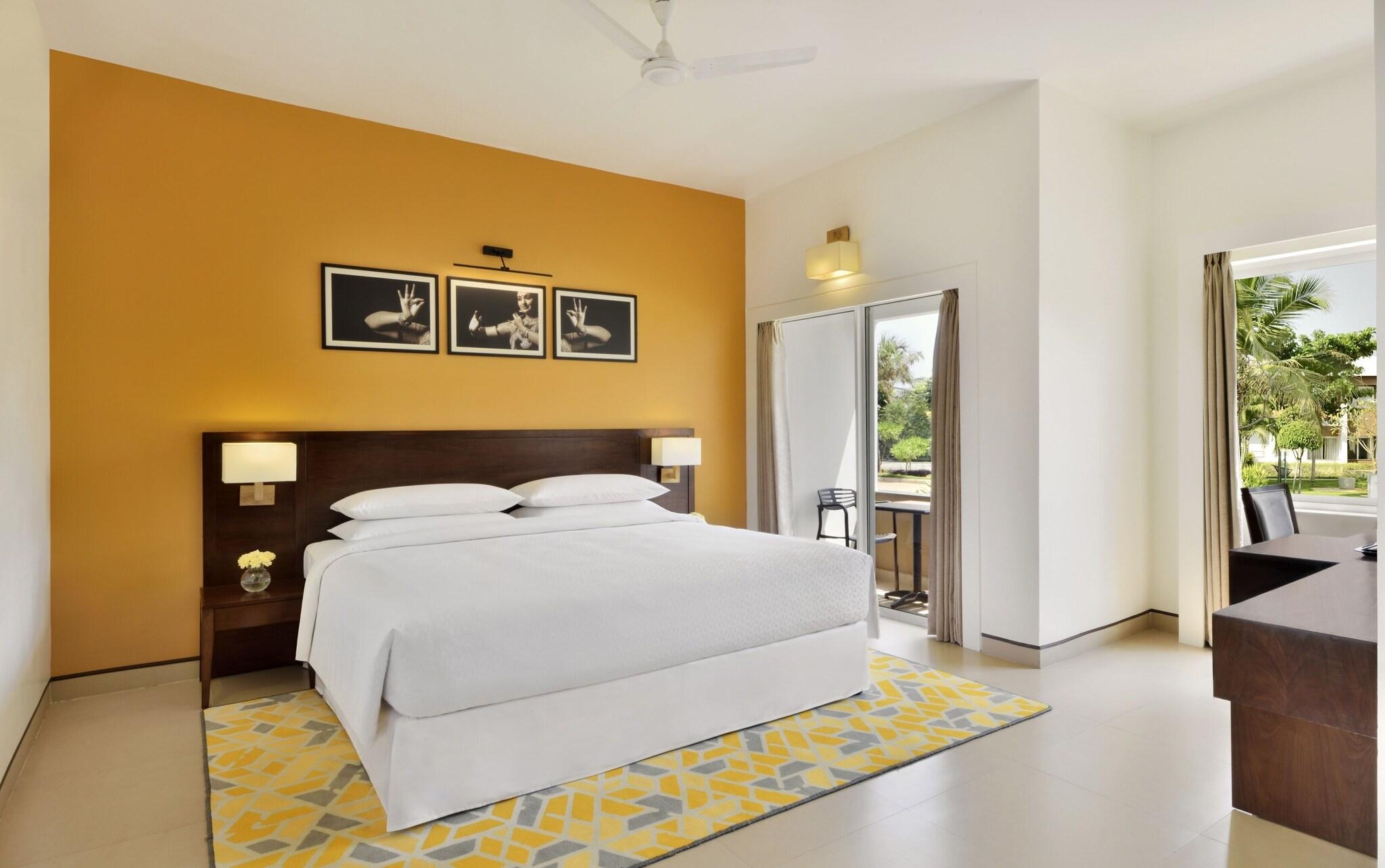 Double Garden View King Bed