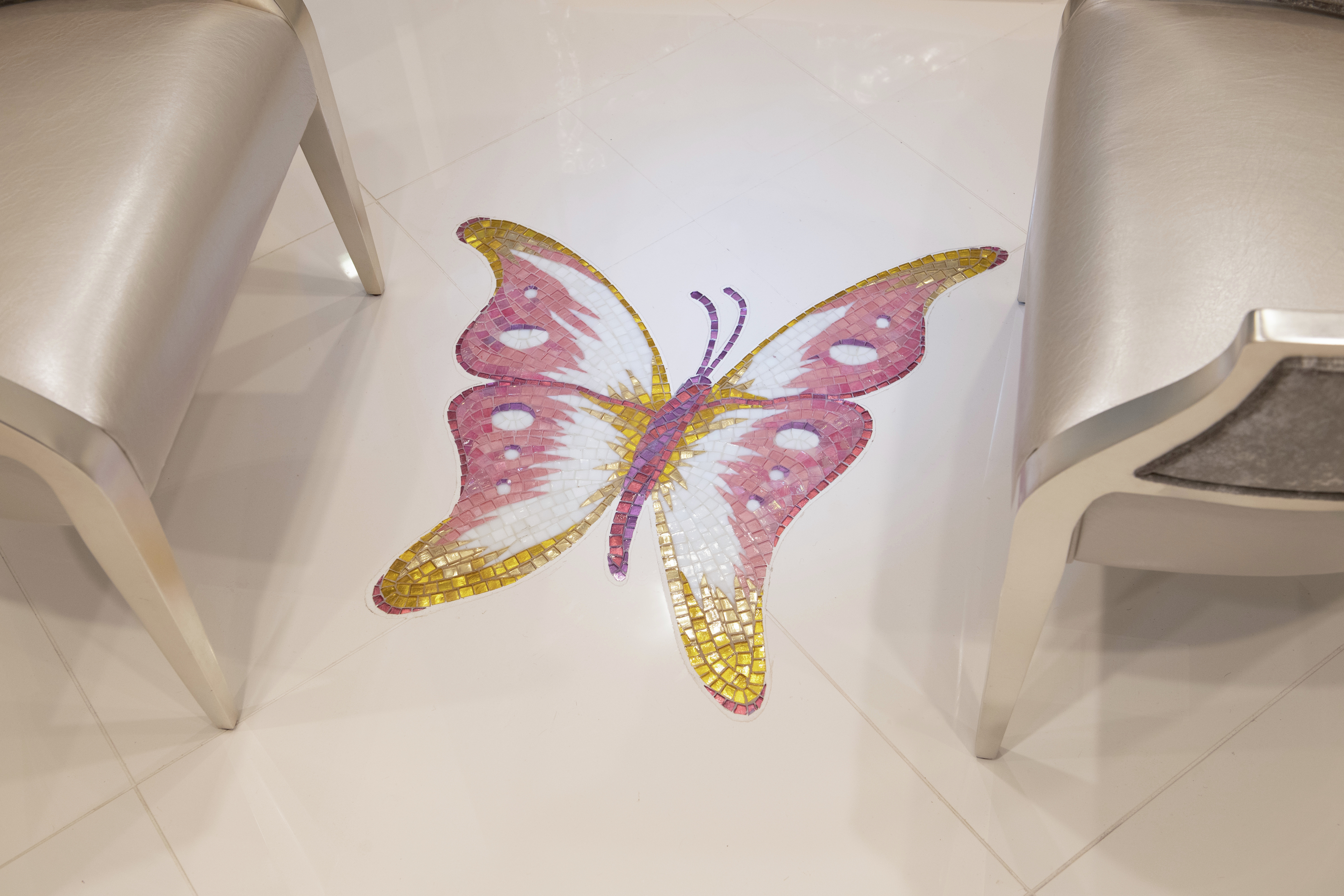 Room Connecting Room