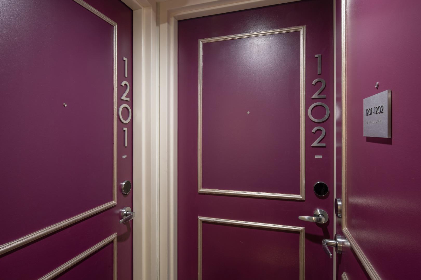 Room Connecting Room
