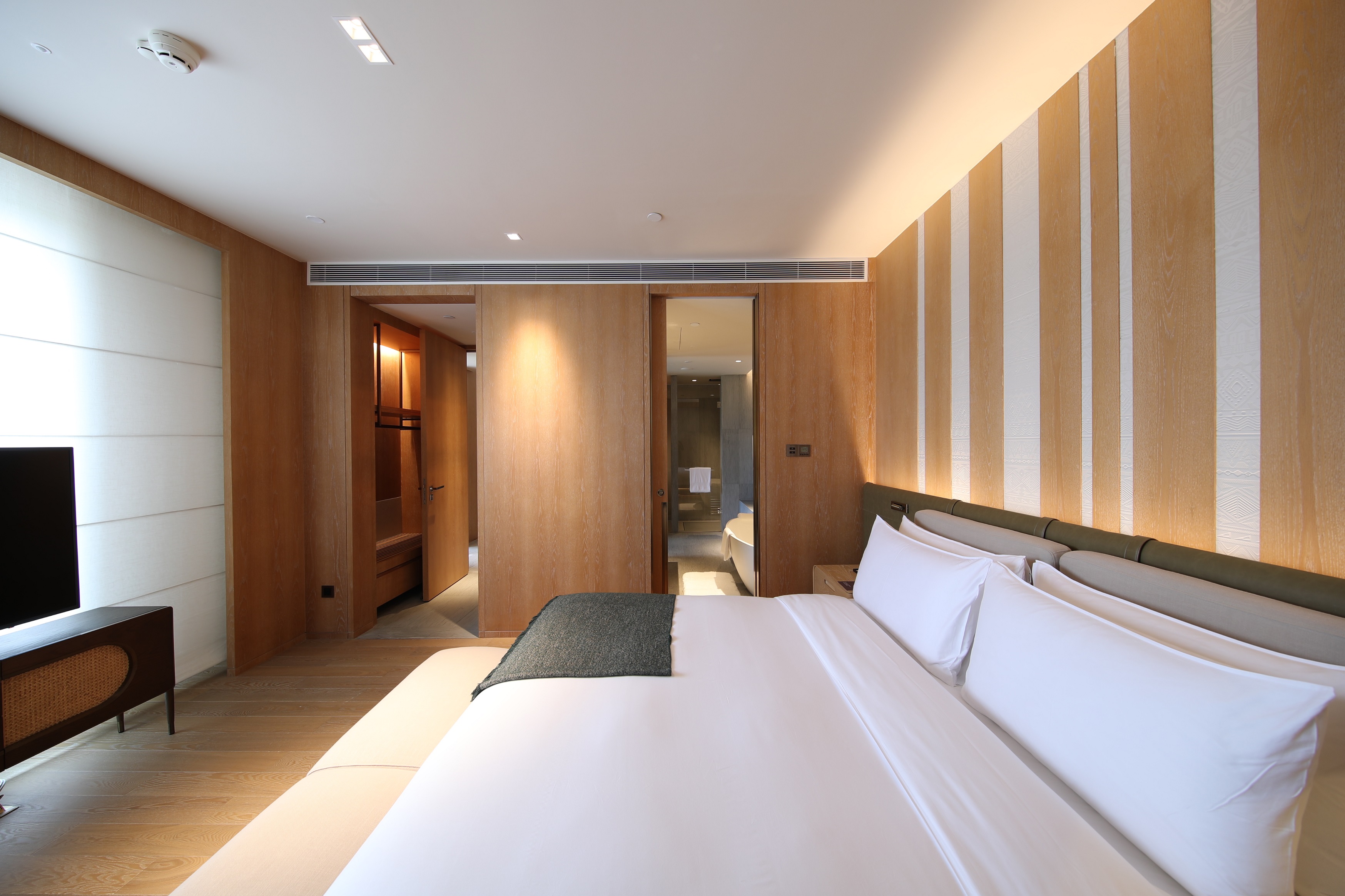 Suite Two Bedrooms