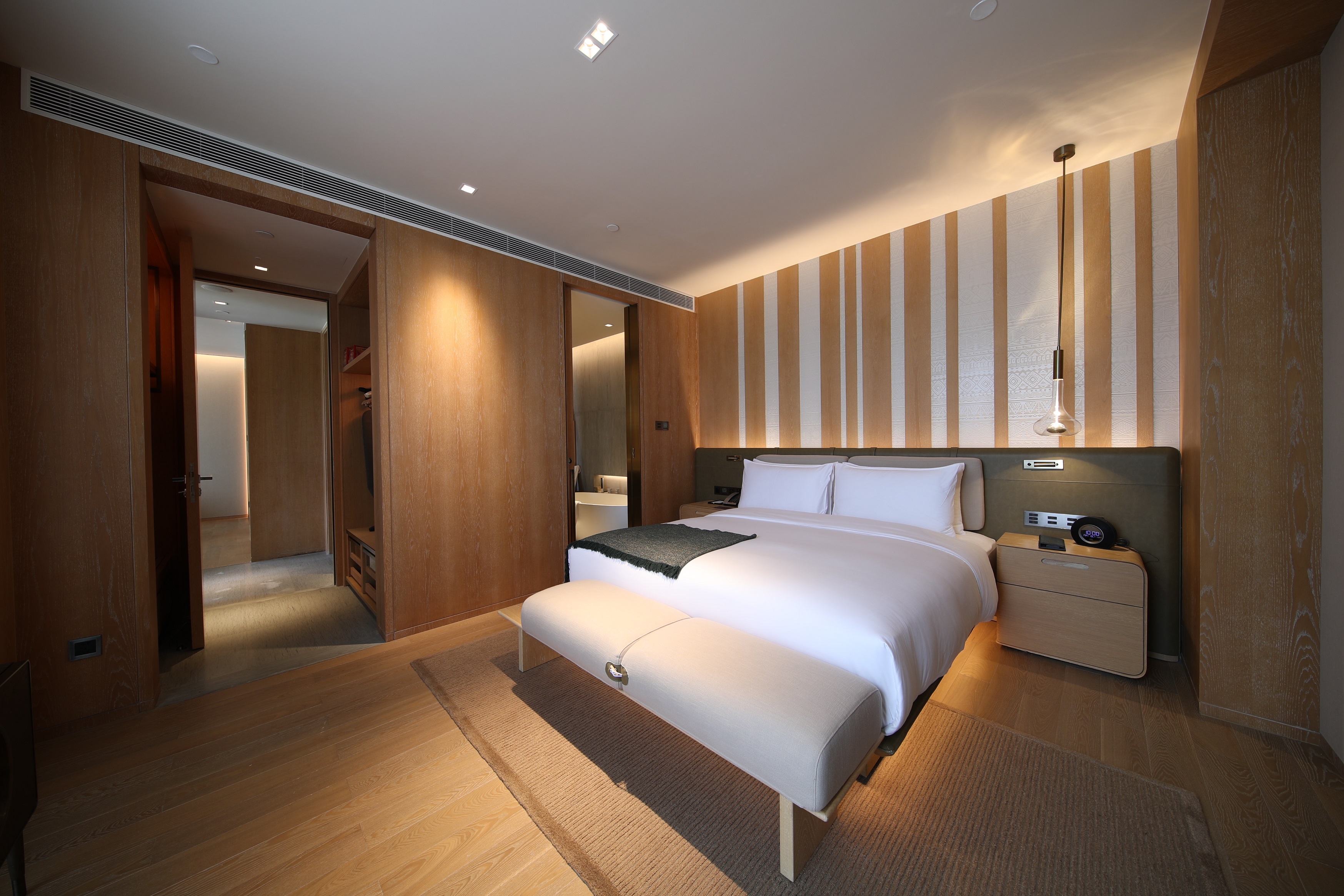 Suite Two Bedrooms