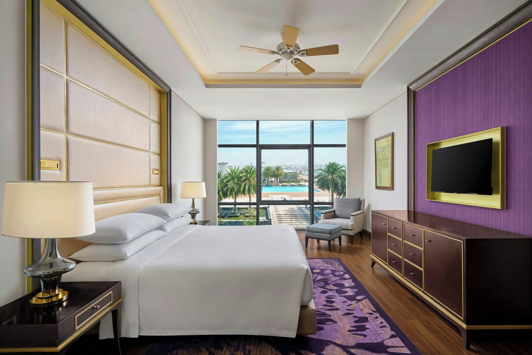 Double King Size Bed