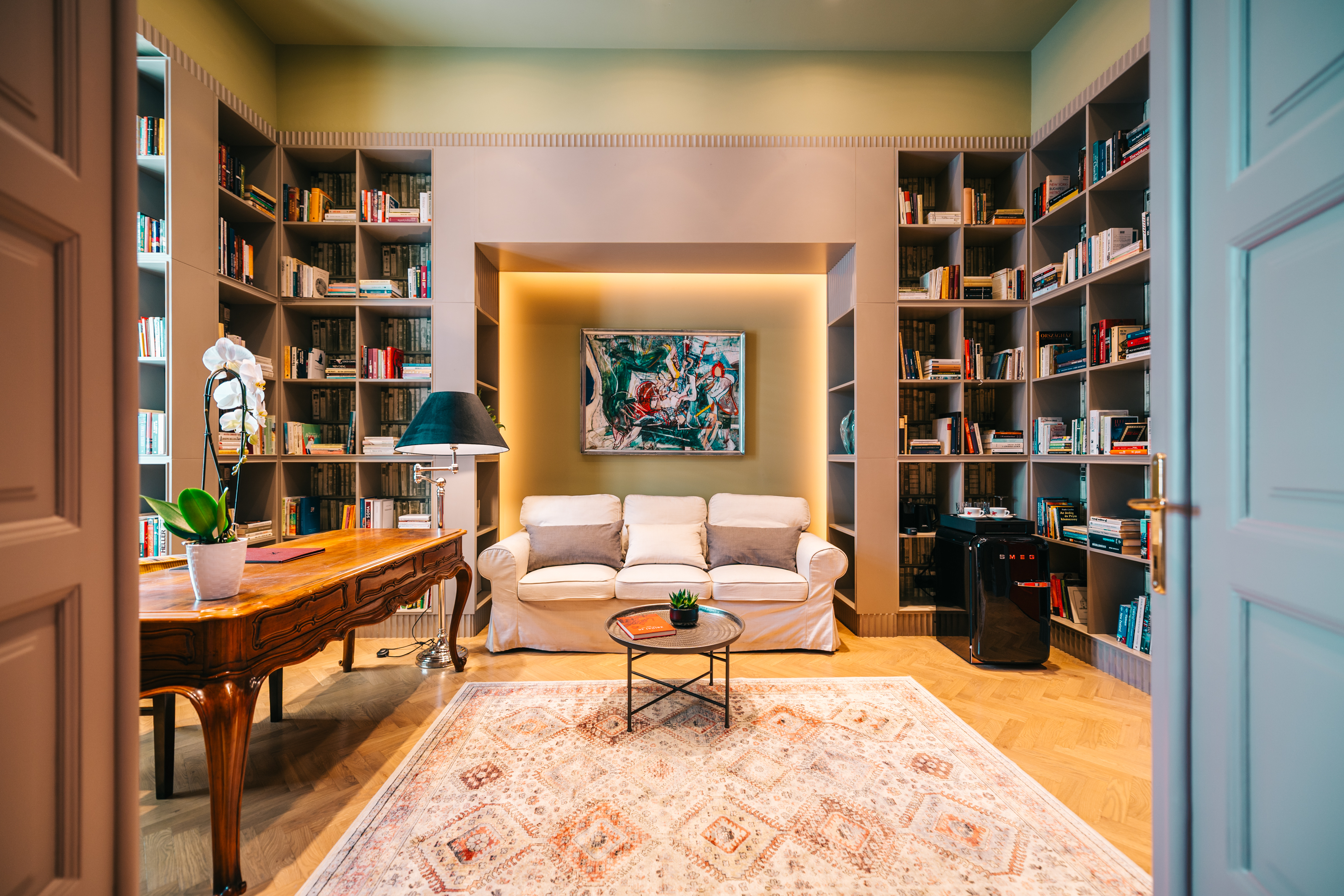 Suite Two Queen Beds with Views