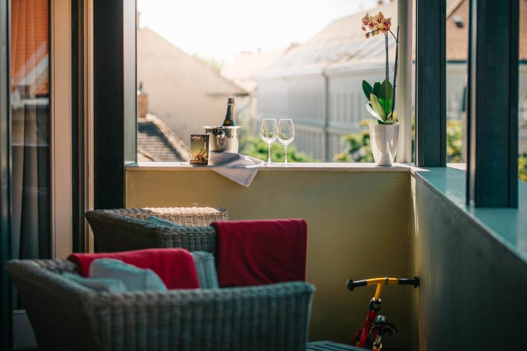 Suite Superior with Air Conditioning