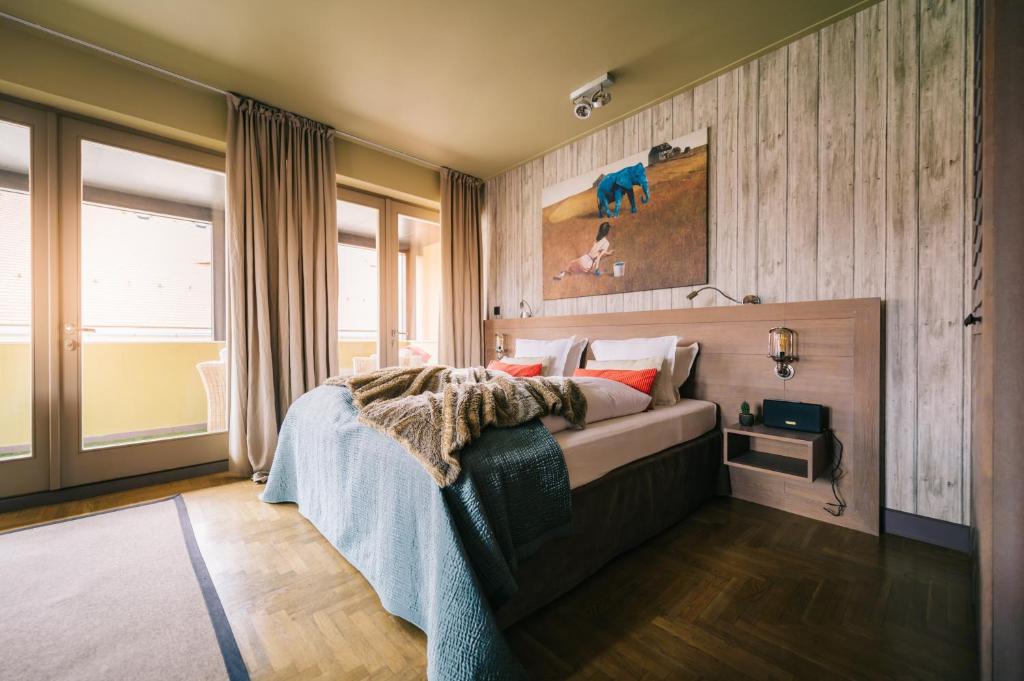 Suite Superior with Air Conditioning