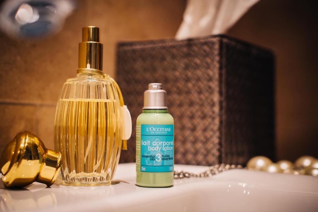 Suite Superior with Air Conditioning