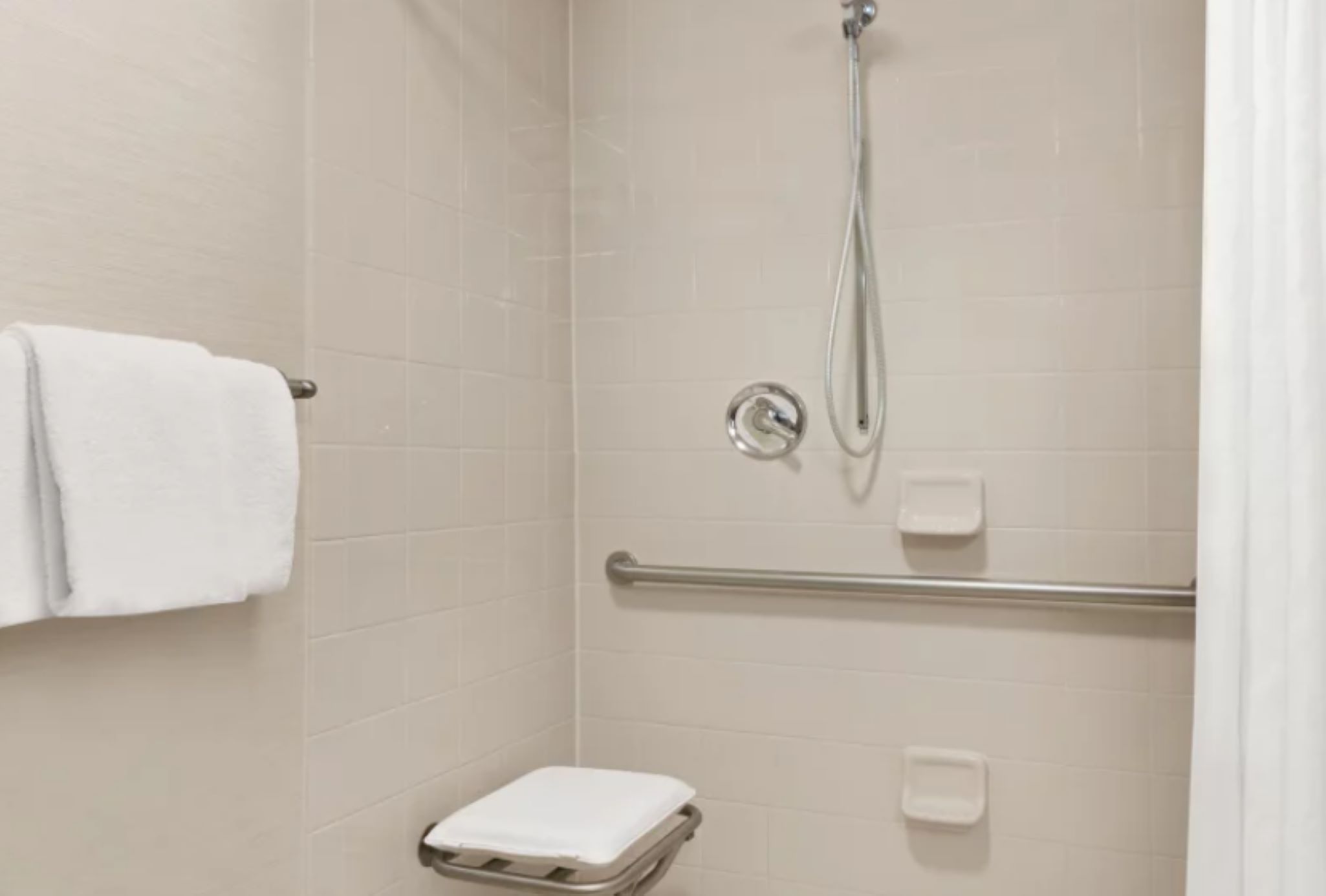 Room Accessible King Size Bed