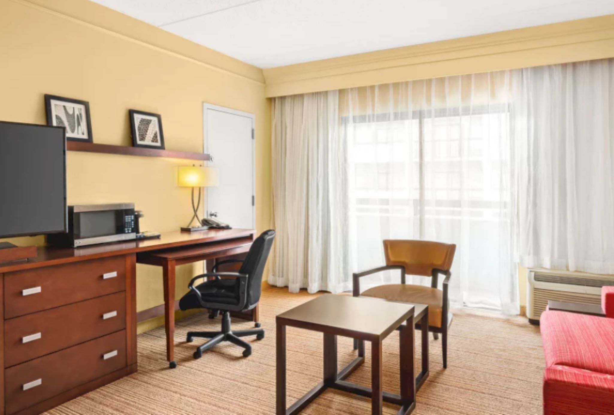 Double Deluxe King Bed