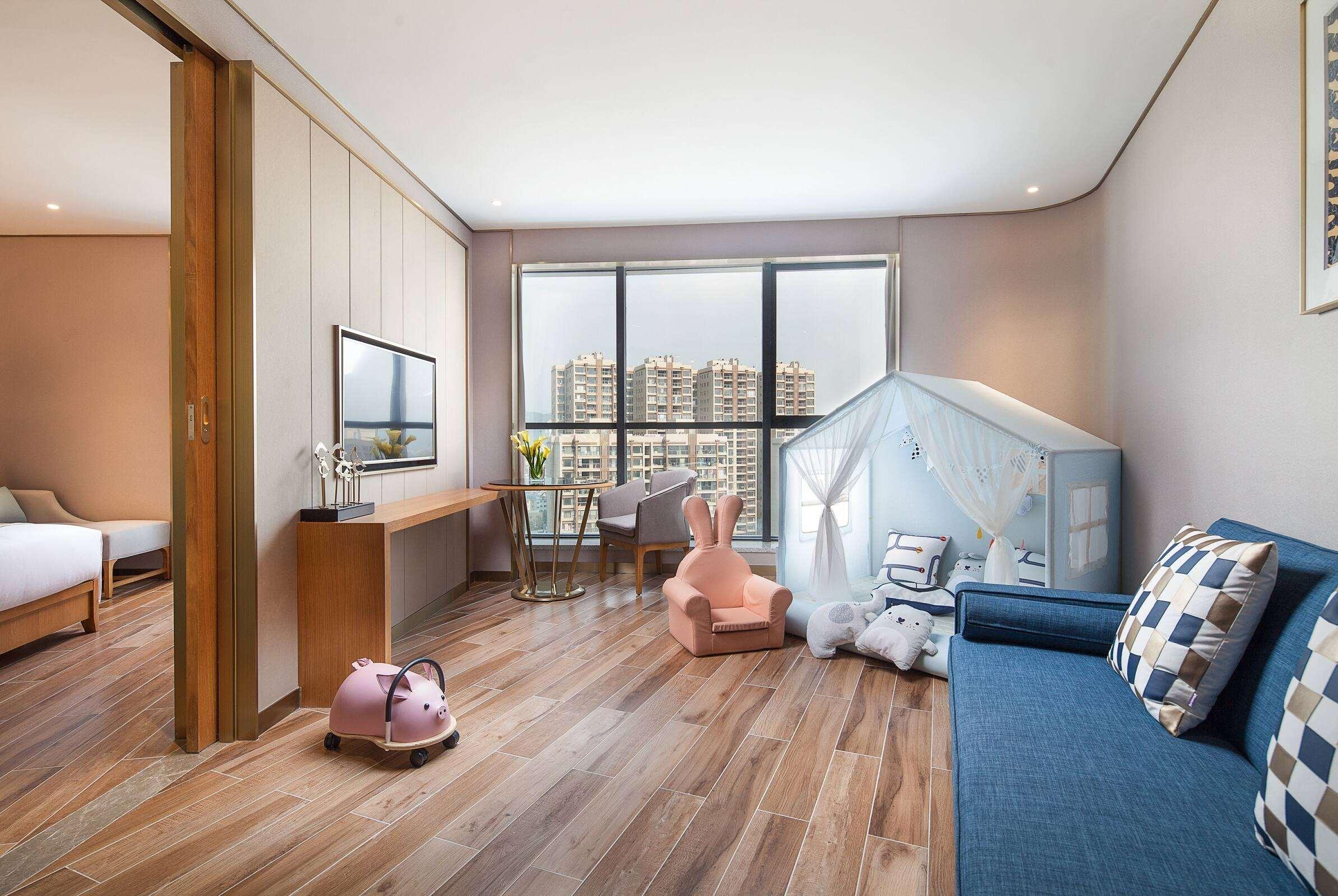 Family Room King Bed Non Smoking