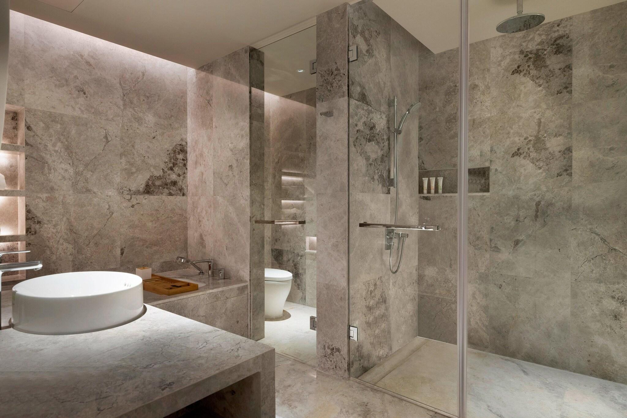 Double Club City View