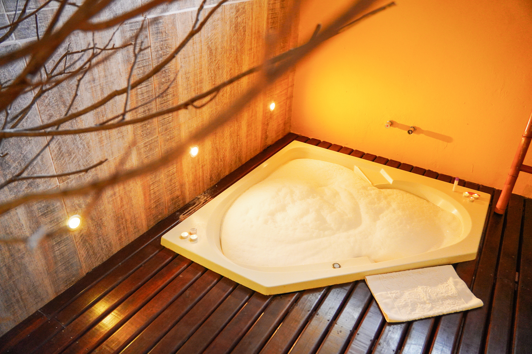 Double Deluxe with Jacuzzi