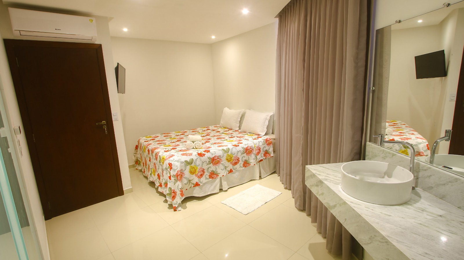 Double or Twin Standard