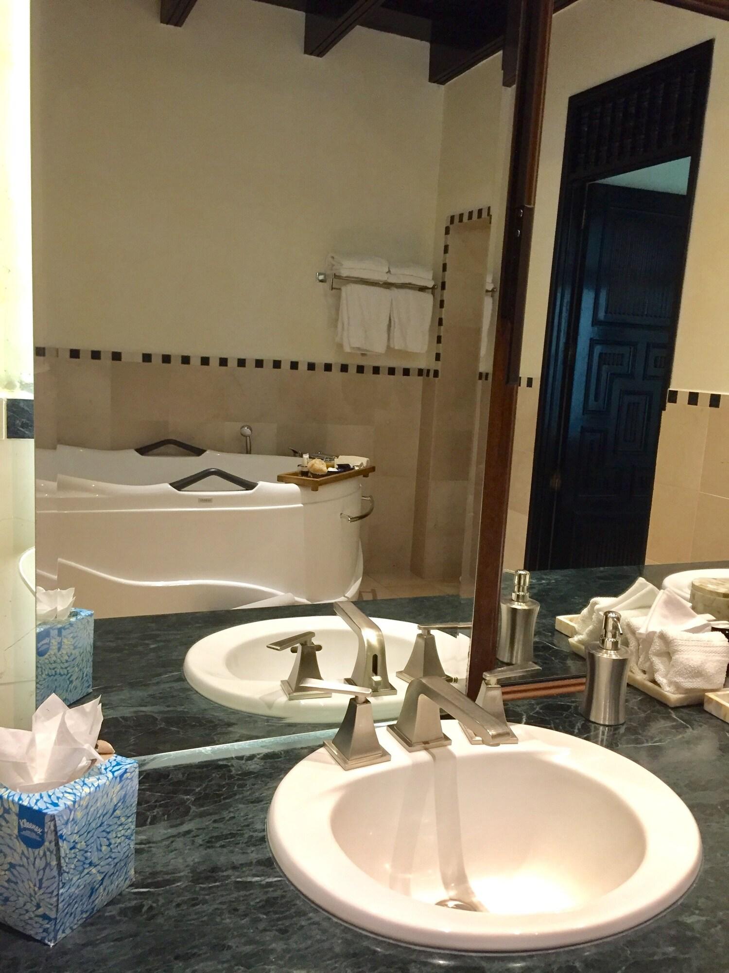 Double Two Queen Beds Premium