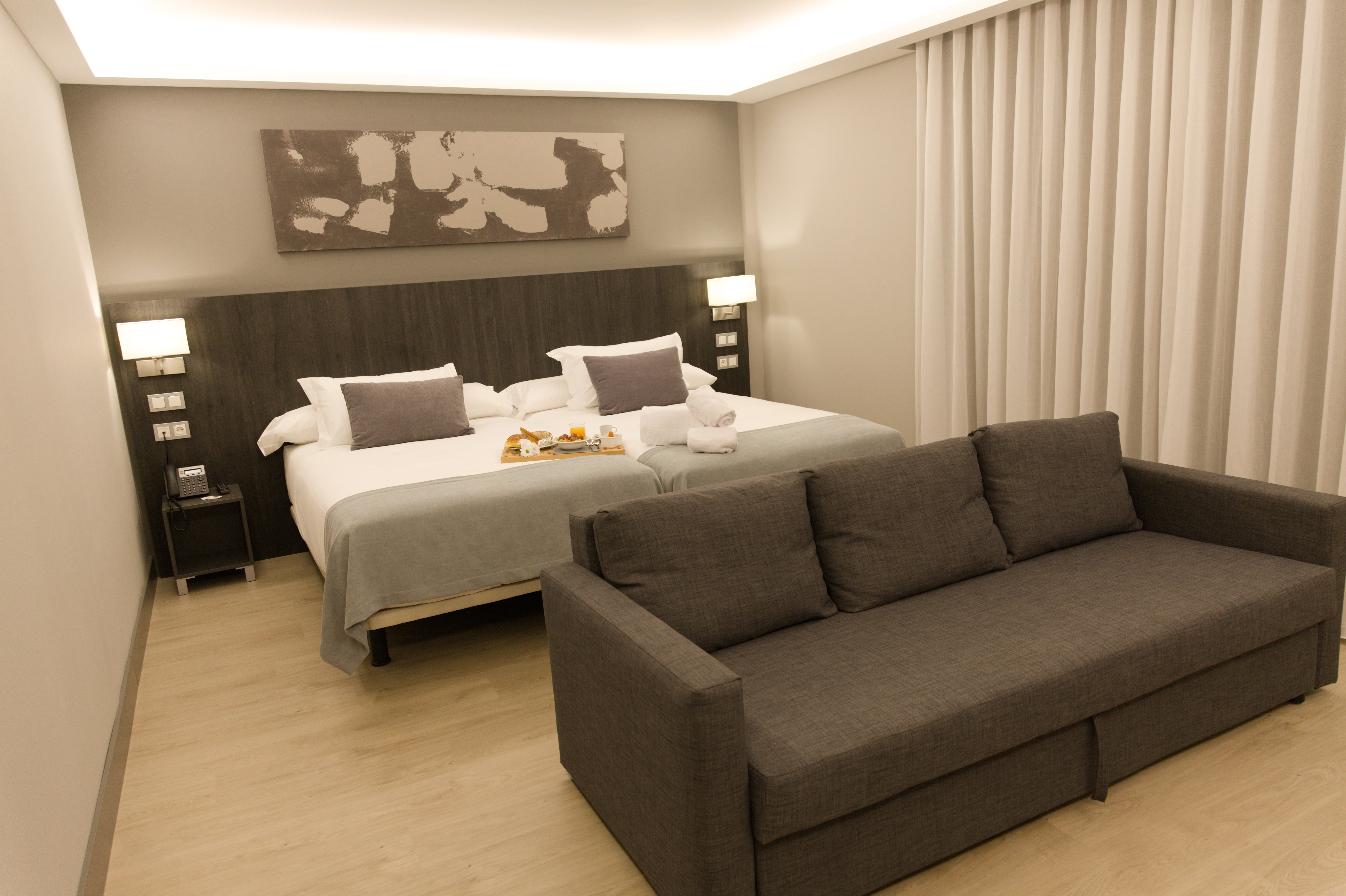 Double Single Premium