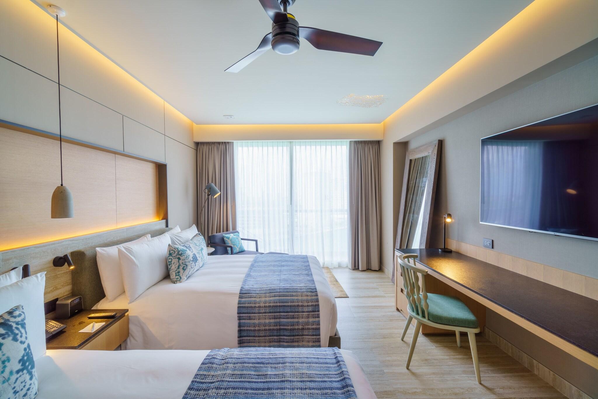 Quadruple Deluxe Non Smoking