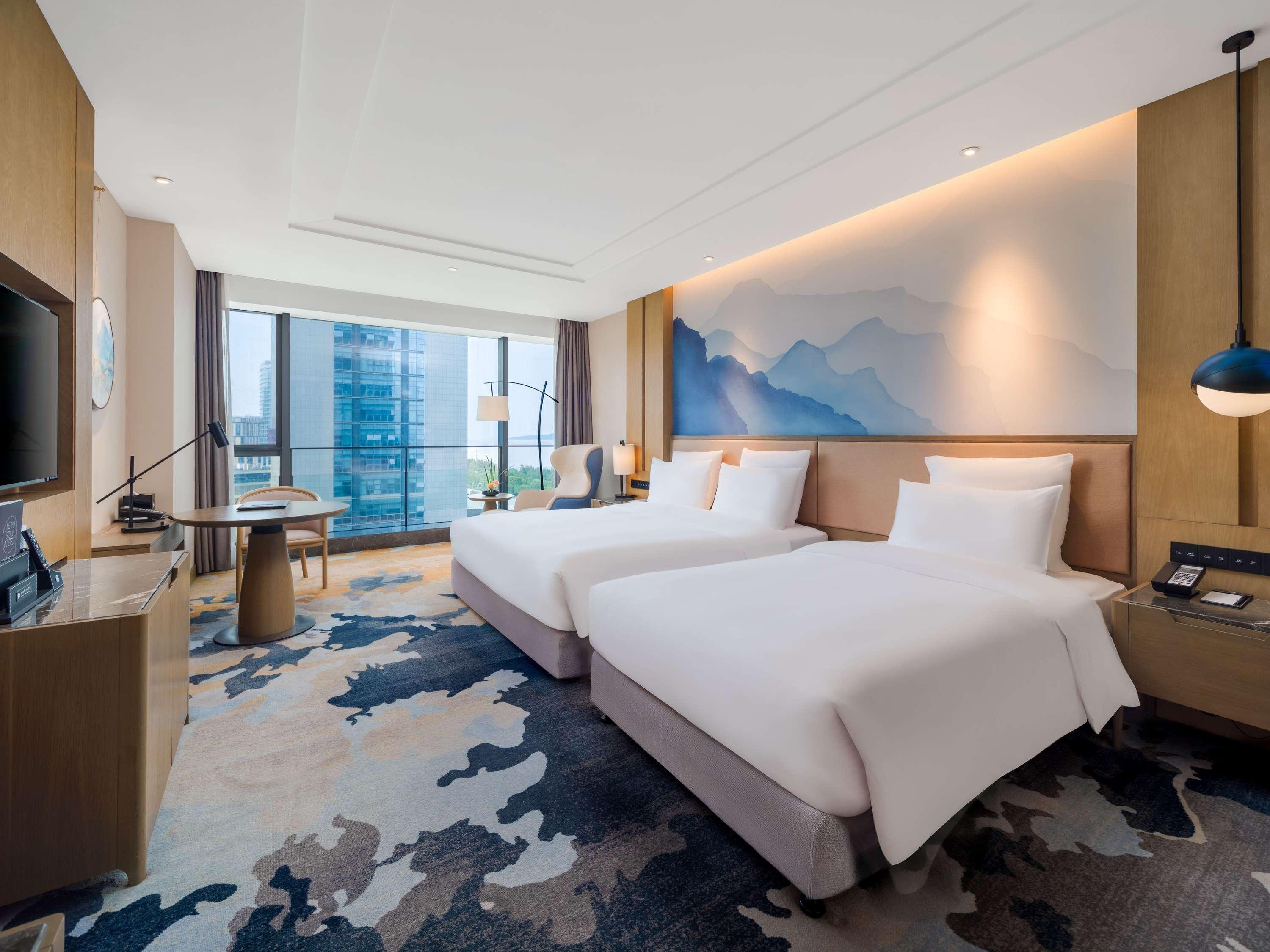 Twin Executive Superior