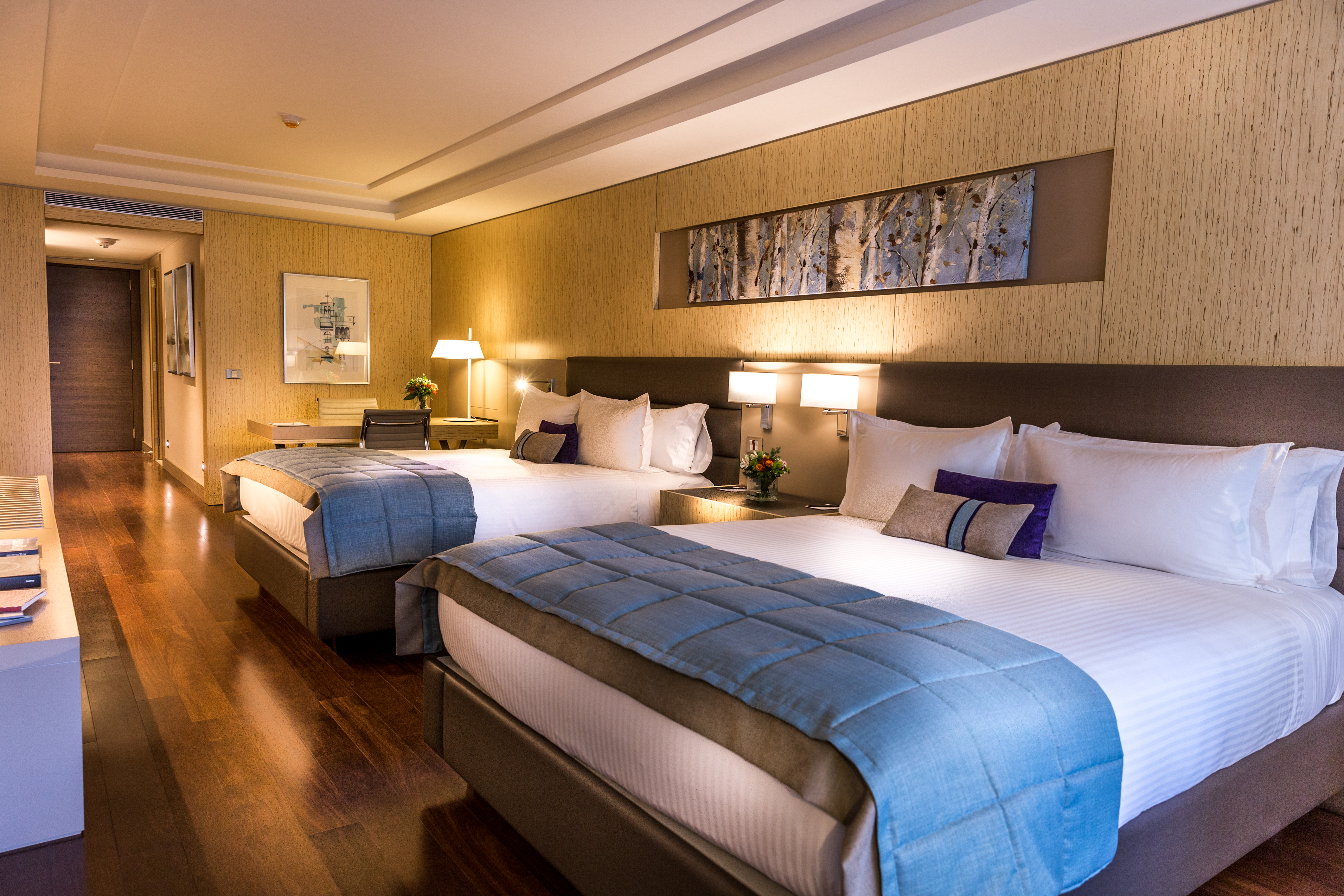 Suite Deluxe Two Queen Beds