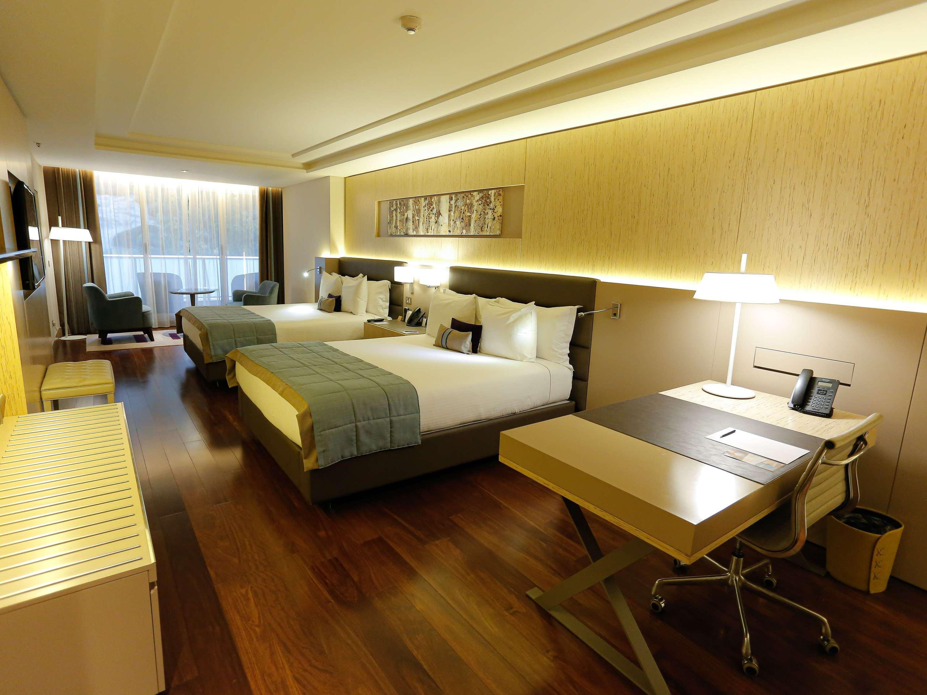 Suite Deluxe Two Double Beds