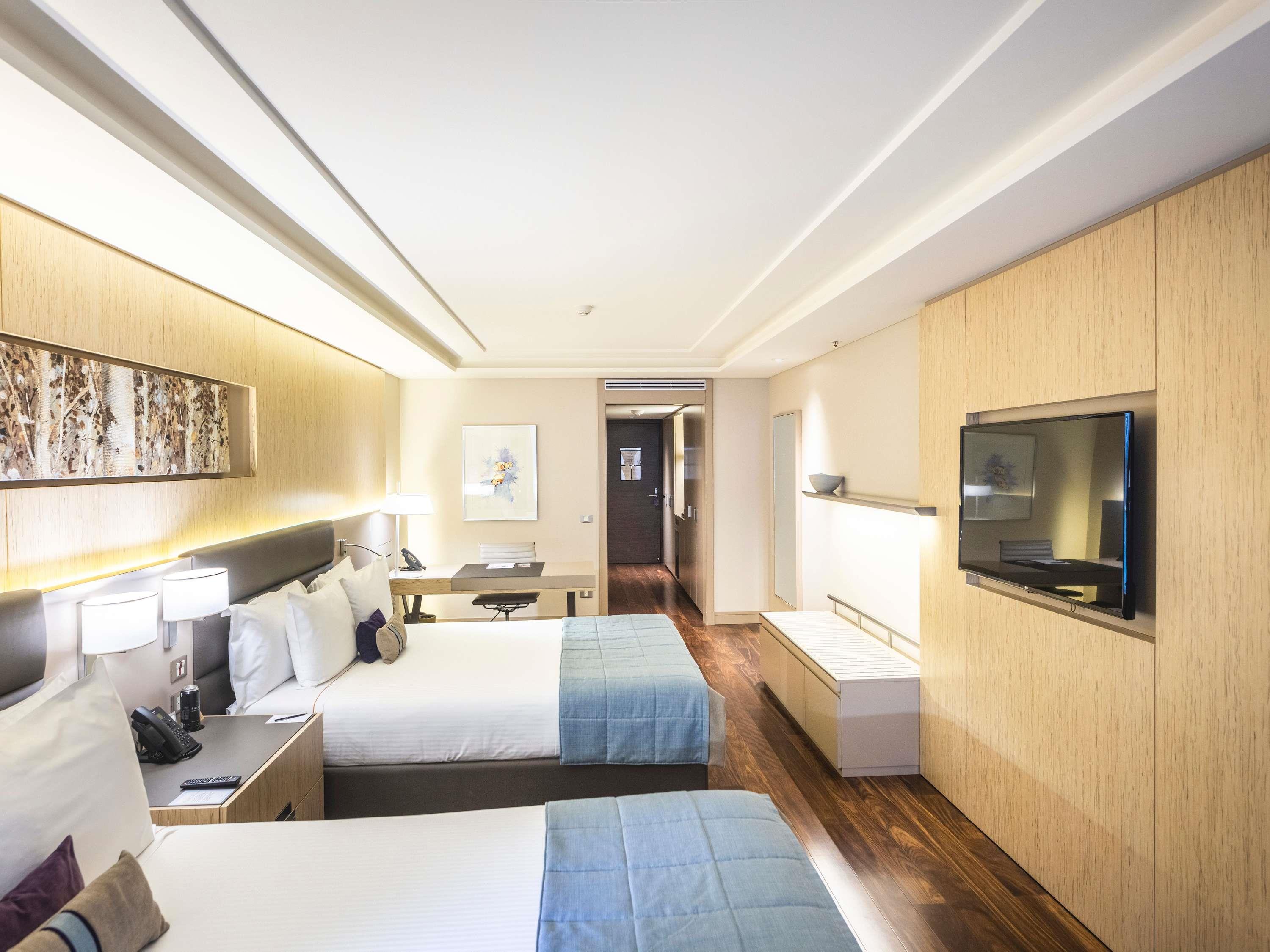 Double Executive King Bed