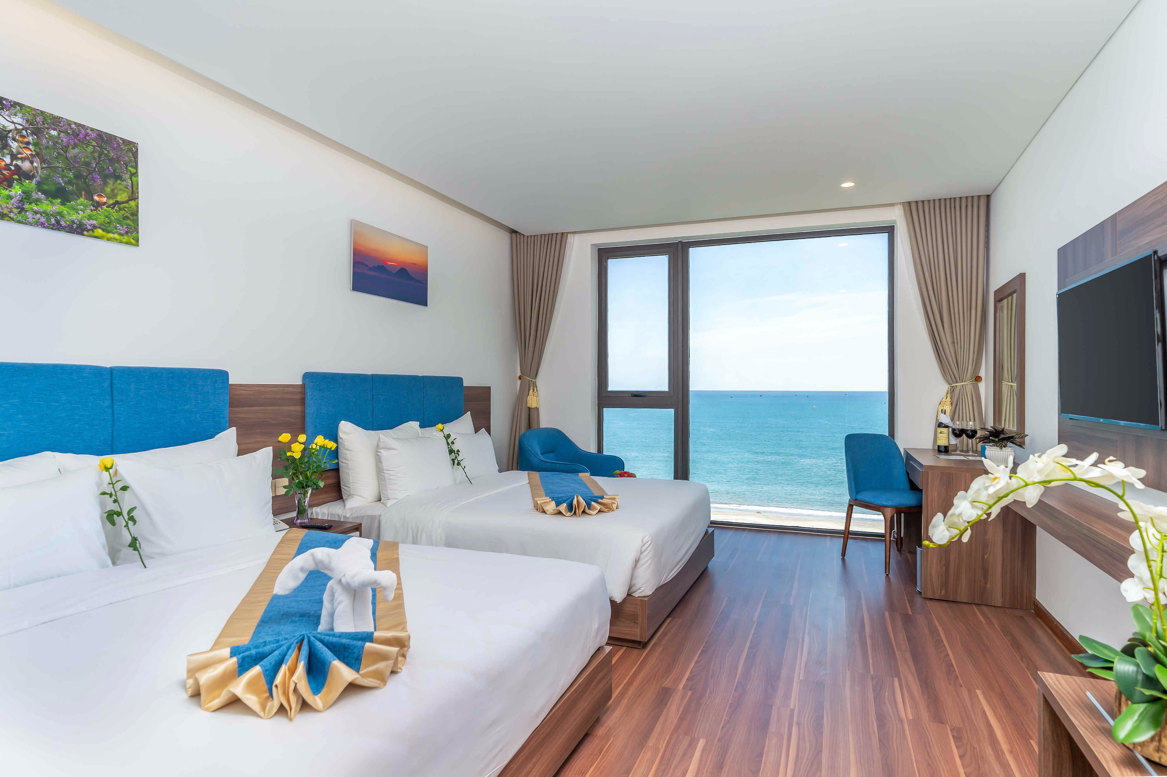 Family Room Sea View