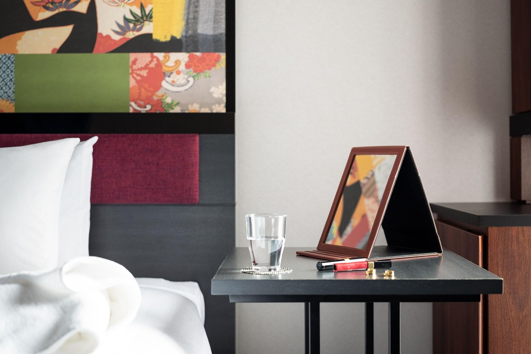 Double Single Queen Size Bed