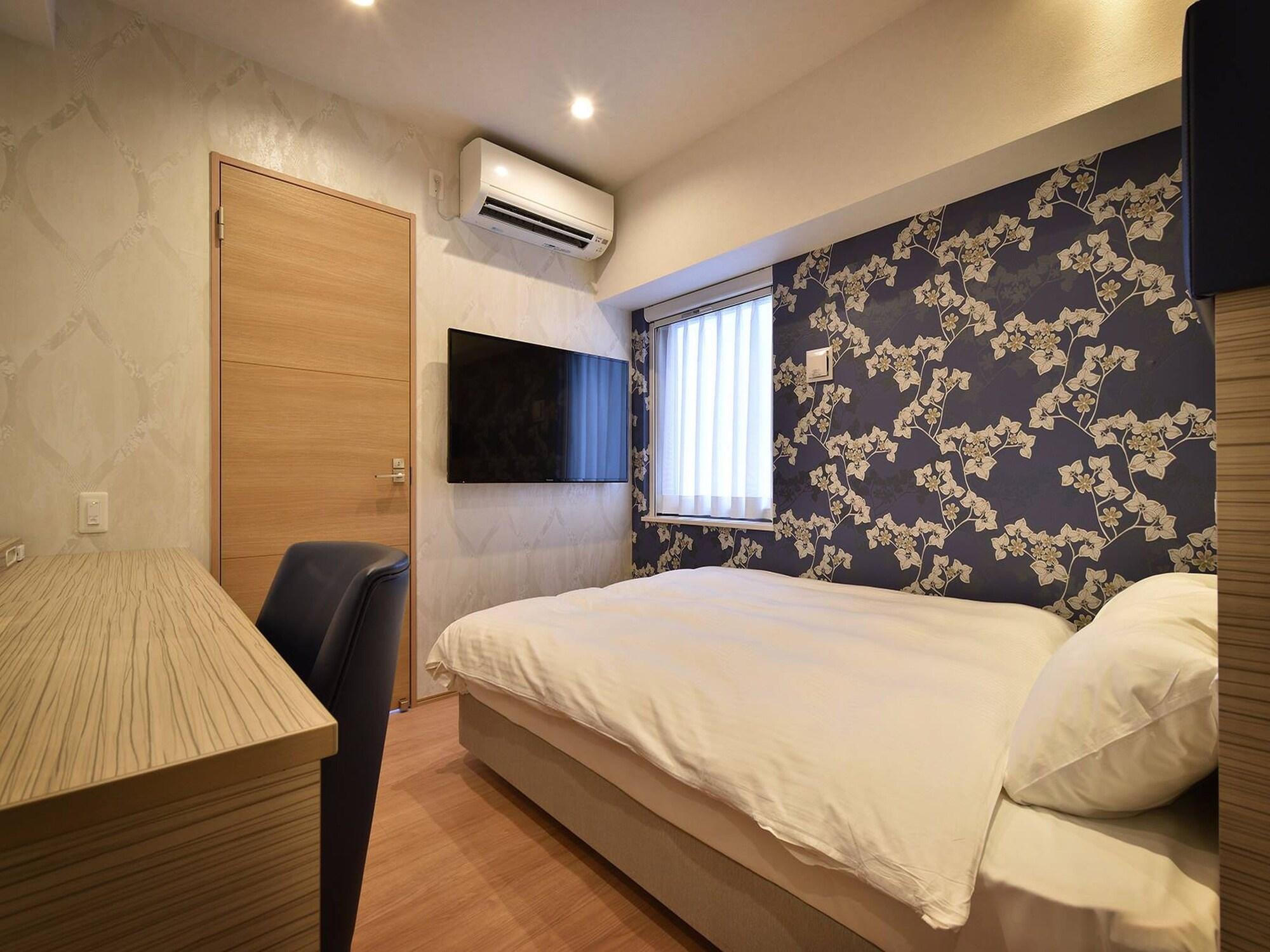 Double Superior with Double Bed
